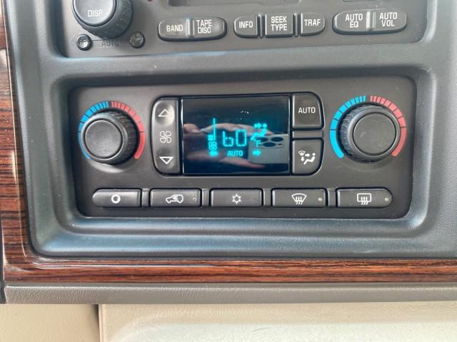 2003 White Diamond /Pewter Cadillac Escalade ESV 4WD/AWD (3GYFK66N23G) with an 6.0L Vortec 6000 High-Output V8 SFI Engine engine, Automatic transmission, located at 4701 North Dixie Hwy, Pompano Beach, FL, 33064, (954) 422-2889, 26.240938, -80.123474 - OUR WEBPAGE FLORIDACARS1.COM HAS OVER 100 PHOTOS AND FREE CARFAX LINK 2003 CADILLAC ESCALADE ESV VIN: 3GYFK66N23G235178 3 G Y F K 6 6 N 2 3 G 2 3 5 1 7 8 4 DOOR WAGON/SPORT UTILITY 6.0L V8 F GASOLINE 17 MPG ALL WHEEL DRIVE Features 4WD/AWD ABS Brakes Air Conditioning Alloy Wheels AM/FM Stereo Automa - Photo#57