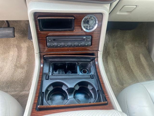 2003 White Diamond /Pewter Cadillac Escalade ESV 4WD/AWD (3GYFK66N23G) with an 6.0L Vortec 6000 High-Output V8 SFI Engine engine, Automatic transmission, located at 4701 North Dixie Hwy, Pompano Beach, FL, 33064, (954) 422-2889, 26.240938, -80.123474 - OUR WEBPAGE FLORIDACARS1.COM HAS OVER 100 PHOTOS AND FREE CARFAX LINK 2003 CADILLAC ESCALADE ESV VIN: 3GYFK66N23G235178 3 G Y F K 6 6 N 2 3 G 2 3 5 1 7 8 4 DOOR WAGON/SPORT UTILITY 6.0L V8 F GASOLINE 17 MPG ALL WHEEL DRIVE Features 4WD/AWD ABS Brakes Air Conditioning Alloy Wheels AM/FM Stereo Automa - Photo#58