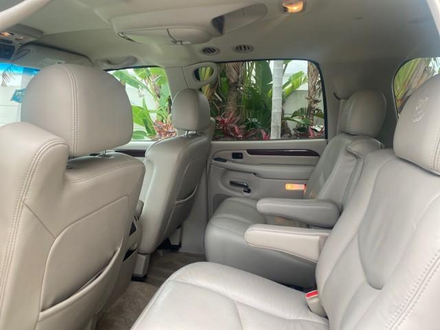 2003 White Diamond /Pewter Cadillac Escalade ESV 4WD/AWD (3GYFK66N23G) with an 6.0L Vortec 6000 High-Output V8 SFI Engine engine, Automatic transmission, located at 4701 North Dixie Hwy, Pompano Beach, FL, 33064, (954) 422-2889, 26.240938, -80.123474 - OUR WEBPAGE FLORIDACARS1.COM HAS OVER 100 PHOTOS AND FREE CARFAX LINK 2003 CADILLAC ESCALADE ESV VIN: 3GYFK66N23G235178 3 G Y F K 6 6 N 2 3 G 2 3 5 1 7 8 4 DOOR WAGON/SPORT UTILITY 6.0L V8 F GASOLINE 17 MPG ALL WHEEL DRIVE Features 4WD/AWD ABS Brakes Air Conditioning Alloy Wheels AM/FM Stereo Automa - Photo#74
