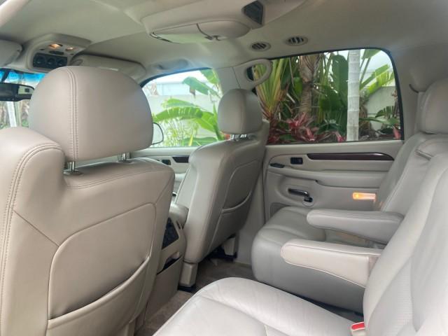 2003 White Diamond /Pewter Cadillac Escalade ESV 4WD/AWD (3GYFK66N23G) with an 6.0L Vortec 6000 High-Output V8 SFI Engine engine, Automatic transmission, located at 4701 North Dixie Hwy, Pompano Beach, FL, 33064, (954) 422-2889, 26.240938, -80.123474 - OUR WEBPAGE FLORIDACARS1.COM HAS OVER 100 PHOTOS AND FREE CARFAX LINK 2003 CADILLAC ESCALADE ESV VIN: 3GYFK66N23G235178 3 G Y F K 6 6 N 2 3 G 2 3 5 1 7 8 4 DOOR WAGON/SPORT UTILITY 6.0L V8 F GASOLINE 17 MPG ALL WHEEL DRIVE Features 4WD/AWD ABS Brakes Air Conditioning Alloy Wheels AM/FM Stereo Automa - Photo#75