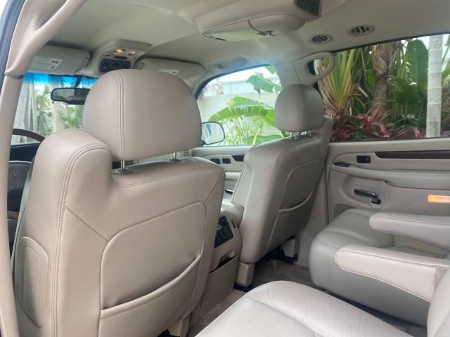 2003 White Diamond /Pewter Cadillac Escalade ESV 4WD/AWD (3GYFK66N23G) with an 6.0L Vortec 6000 High-Output V8 SFI Engine engine, Automatic transmission, located at 4701 North Dixie Hwy, Pompano Beach, FL, 33064, (954) 422-2889, 26.240938, -80.123474 - OUR WEBPAGE FLORIDACARS1.COM HAS OVER 100 PHOTOS AND FREE CARFAX LINK 2003 CADILLAC ESCALADE ESV VIN: 3GYFK66N23G235178 3 G Y F K 6 6 N 2 3 G 2 3 5 1 7 8 4 DOOR WAGON/SPORT UTILITY 6.0L V8 F GASOLINE 17 MPG ALL WHEEL DRIVE Features 4WD/AWD ABS Brakes Air Conditioning Alloy Wheels AM/FM Stereo Automa - Photo#76