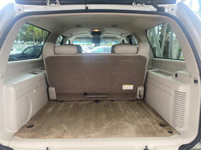2003 White Diamond /Pewter Cadillac Escalade ESV 4WD/AWD (3GYFK66N23G) with an 6.0L Vortec 6000 High-Output V8 SFI Engine engine, Automatic transmission, located at 4701 North Dixie Hwy, Pompano Beach, FL, 33064, (954) 422-2889, 26.240938, -80.123474 - OUR WEBPAGE FLORIDACARS1.COM HAS OVER 100 PHOTOS AND FREE CARFAX LINK 2003 CADILLAC ESCALADE ESV VIN: 3GYFK66N23G235178 3 G Y F K 6 6 N 2 3 G 2 3 5 1 7 8 4 DOOR WAGON/SPORT UTILITY 6.0L V8 F GASOLINE 17 MPG ALL WHEEL DRIVE Features 4WD/AWD ABS Brakes Air Conditioning Alloy Wheels AM/FM Stereo Automa - Photo#92