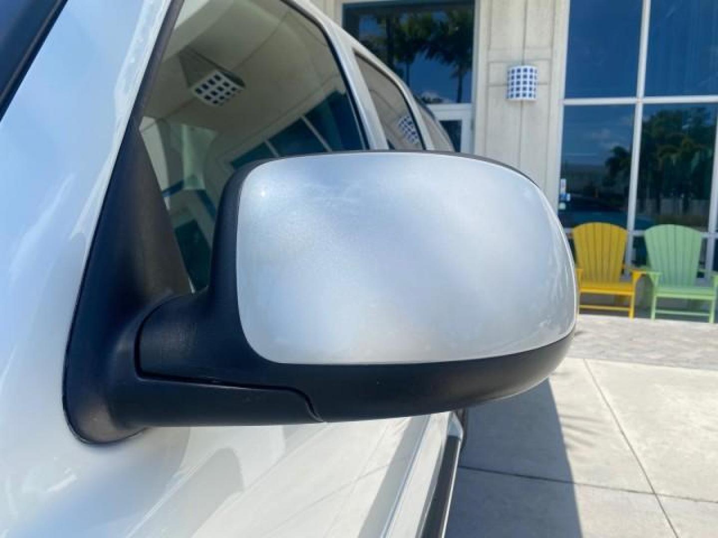 2003 White Diamond /Pewter Cadillac Escalade ESV SUV PEARL WHITE 4WD/AWD (3GYFK66N23G) with an 6.0L Vortec 6000 High-Output V8 SFI Engine engine, Automatic transmission, located at 4701 North Dixie Hwy, Pompano Beach, FL, 33064, (954) 422-2889, 26.240938, -80.123474 - OUR WEBPAGE FLORIDACARS1.COM HAS OVER 100 PHOTOS AND FREE CARFAX LINK 2003 CADILLAC ESCALADE ESV VIN: 3GYFK66N23G235178 3 G Y F K 6 6 N 2 3 G 2 3 5 1 7 8 4 DOOR WAGON/SPORT UTILITY 6.0L V8 F GASOLINE 17 MPG ALL WHEEL DRIVE Features 4WD/AWD ABS Brakes Air Conditioning Alloy Wheels AM/FM Stereo Automa - Photo#40