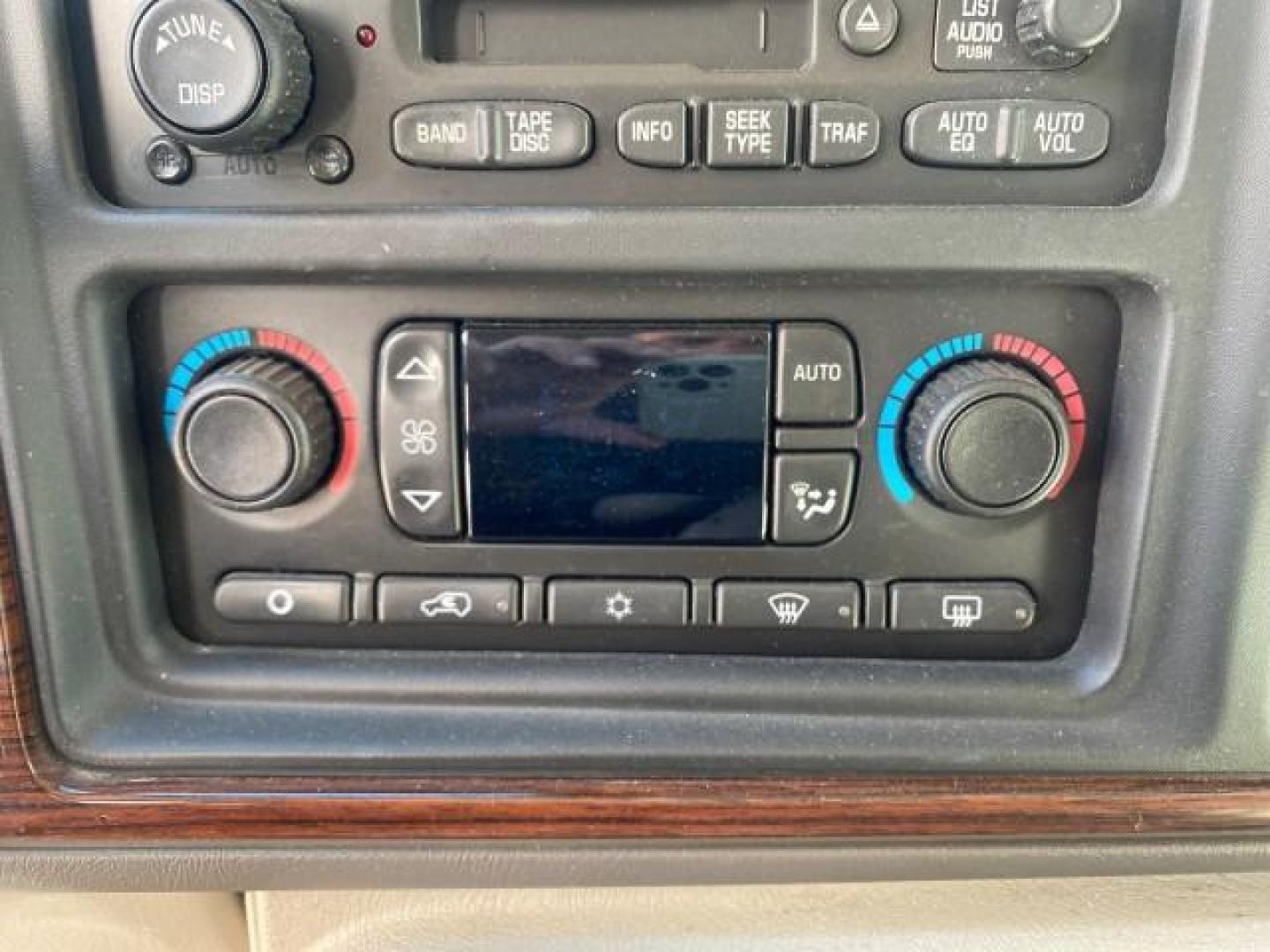 2003 White Diamond /Pewter Cadillac Escalade ESV SUV PEARL WHITE 4WD/AWD (3GYFK66N23G) with an 6.0L Vortec 6000 High-Output V8 SFI Engine engine, Automatic transmission, located at 4701 North Dixie Hwy, Pompano Beach, FL, 33064, (954) 422-2889, 26.240938, -80.123474 - OUR WEBPAGE FLORIDACARS1.COM HAS OVER 100 PHOTOS AND FREE CARFAX LINK 2003 CADILLAC ESCALADE ESV VIN: 3GYFK66N23G235178 3 G Y F K 6 6 N 2 3 G 2 3 5 1 7 8 4 DOOR WAGON/SPORT UTILITY 6.0L V8 F GASOLINE 17 MPG ALL WHEEL DRIVE Features 4WD/AWD ABS Brakes Air Conditioning Alloy Wheels AM/FM Stereo Automa - Photo#60