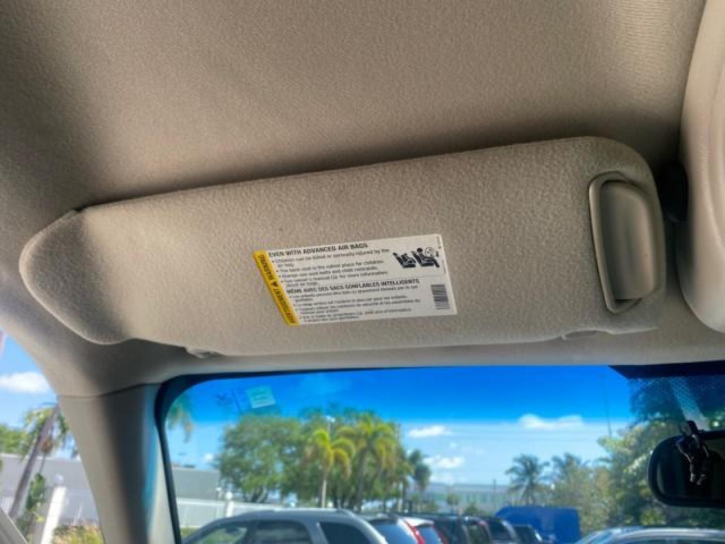 2003 White Diamond /Pewter Cadillac Escalade ESV SUV PEARL WHITE 4WD/AWD (3GYFK66N23G) with an 6.0L Vortec 6000 High-Output V8 SFI Engine engine, Automatic transmission, located at 4701 North Dixie Hwy, Pompano Beach, FL, 33064, (954) 422-2889, 26.240938, -80.123474 - OUR WEBPAGE FLORIDACARS1.COM HAS OVER 100 PHOTOS AND FREE CARFAX LINK 2003 CADILLAC ESCALADE ESV VIN: 3GYFK66N23G235178 3 G Y F K 6 6 N 2 3 G 2 3 5 1 7 8 4 DOOR WAGON/SPORT UTILITY 6.0L V8 F GASOLINE 17 MPG ALL WHEEL DRIVE Features 4WD/AWD ABS Brakes Air Conditioning Alloy Wheels AM/FM Stereo Automa - Photo#68