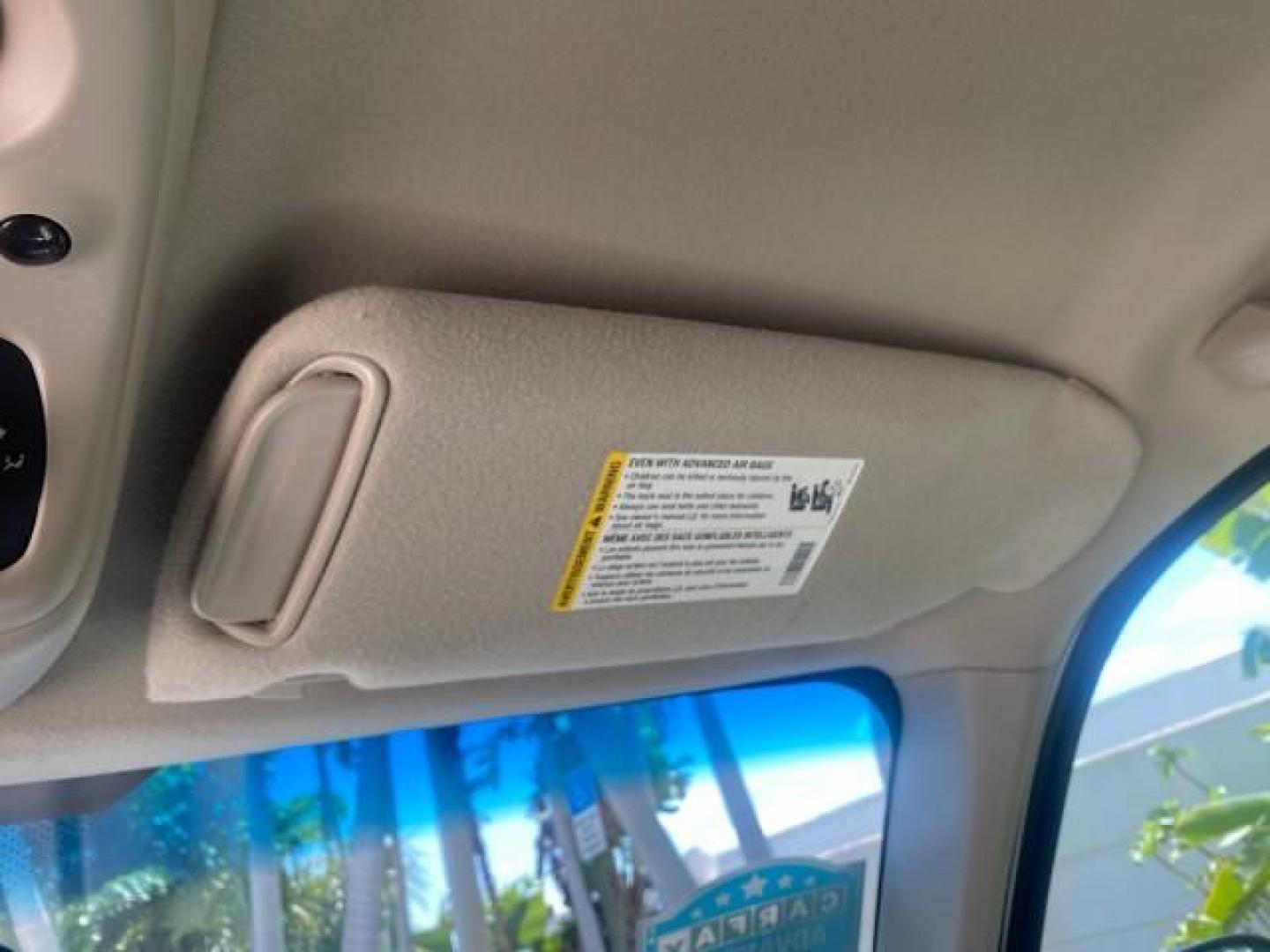 2003 White Diamond /Pewter Cadillac Escalade ESV SUV PEARL WHITE 4WD/AWD (3GYFK66N23G) with an 6.0L Vortec 6000 High-Output V8 SFI Engine engine, Automatic transmission, located at 4701 North Dixie Hwy, Pompano Beach, FL, 33064, (954) 422-2889, 26.240938, -80.123474 - OUR WEBPAGE FLORIDACARS1.COM HAS OVER 100 PHOTOS AND FREE CARFAX LINK 2003 CADILLAC ESCALADE ESV VIN: 3GYFK66N23G235178 3 G Y F K 6 6 N 2 3 G 2 3 5 1 7 8 4 DOOR WAGON/SPORT UTILITY 6.0L V8 F GASOLINE 17 MPG ALL WHEEL DRIVE Features 4WD/AWD ABS Brakes Air Conditioning Alloy Wheels AM/FM Stereo Automa - Photo#71