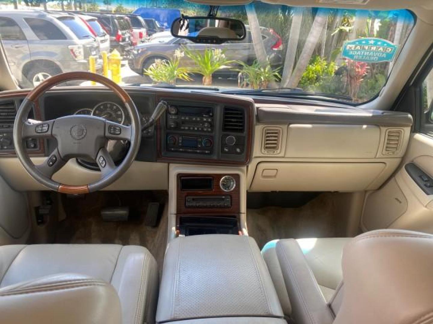 2003 White Diamond /Pewter Cadillac Escalade ESV SUV PEARL WHITE 4WD/AWD (3GYFK66N23G) with an 6.0L Vortec 6000 High-Output V8 SFI Engine engine, Automatic transmission, located at 4701 North Dixie Hwy, Pompano Beach, FL, 33064, (954) 422-2889, 26.240938, -80.123474 - OUR WEBPAGE FLORIDACARS1.COM HAS OVER 100 PHOTOS AND FREE CARFAX LINK 2003 CADILLAC ESCALADE ESV VIN: 3GYFK66N23G235178 3 G Y F K 6 6 N 2 3 G 2 3 5 1 7 8 4 DOOR WAGON/SPORT UTILITY 6.0L V8 F GASOLINE 17 MPG ALL WHEEL DRIVE Features 4WD/AWD ABS Brakes Air Conditioning Alloy Wheels AM/FM Stereo Automa - Photo#86