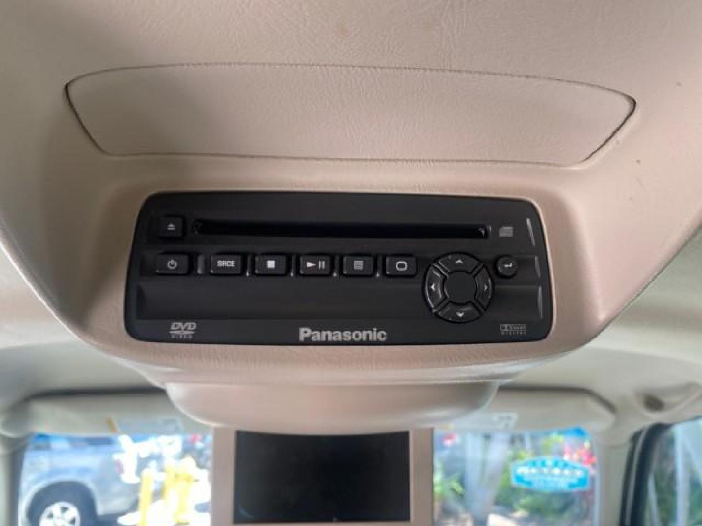 2003 White Diamond /Pewter Cadillac Escalade ESV SUV PEARL WHITE 4WD/AWD (3GYFK66N23G) with an 6.0L Vortec 6000 High-Output V8 SFI Engine engine, Automatic transmission, located at 4701 North Dixie Hwy, Pompano Beach, FL, 33064, (954) 422-2889, 26.240938, -80.123474 - OUR WEBPAGE FLORIDACARS1.COM HAS OVER 100 PHOTOS AND FREE CARFAX LINK 2003 CADILLAC ESCALADE ESV VIN: 3GYFK66N23G235178 3 G Y F K 6 6 N 2 3 G 2 3 5 1 7 8 4 DOOR WAGON/SPORT UTILITY 6.0L V8 F GASOLINE 17 MPG ALL WHEEL DRIVE Features 4WD/AWD ABS Brakes Air Conditioning Alloy Wheels AM/FM Stereo Automa - Photo#89