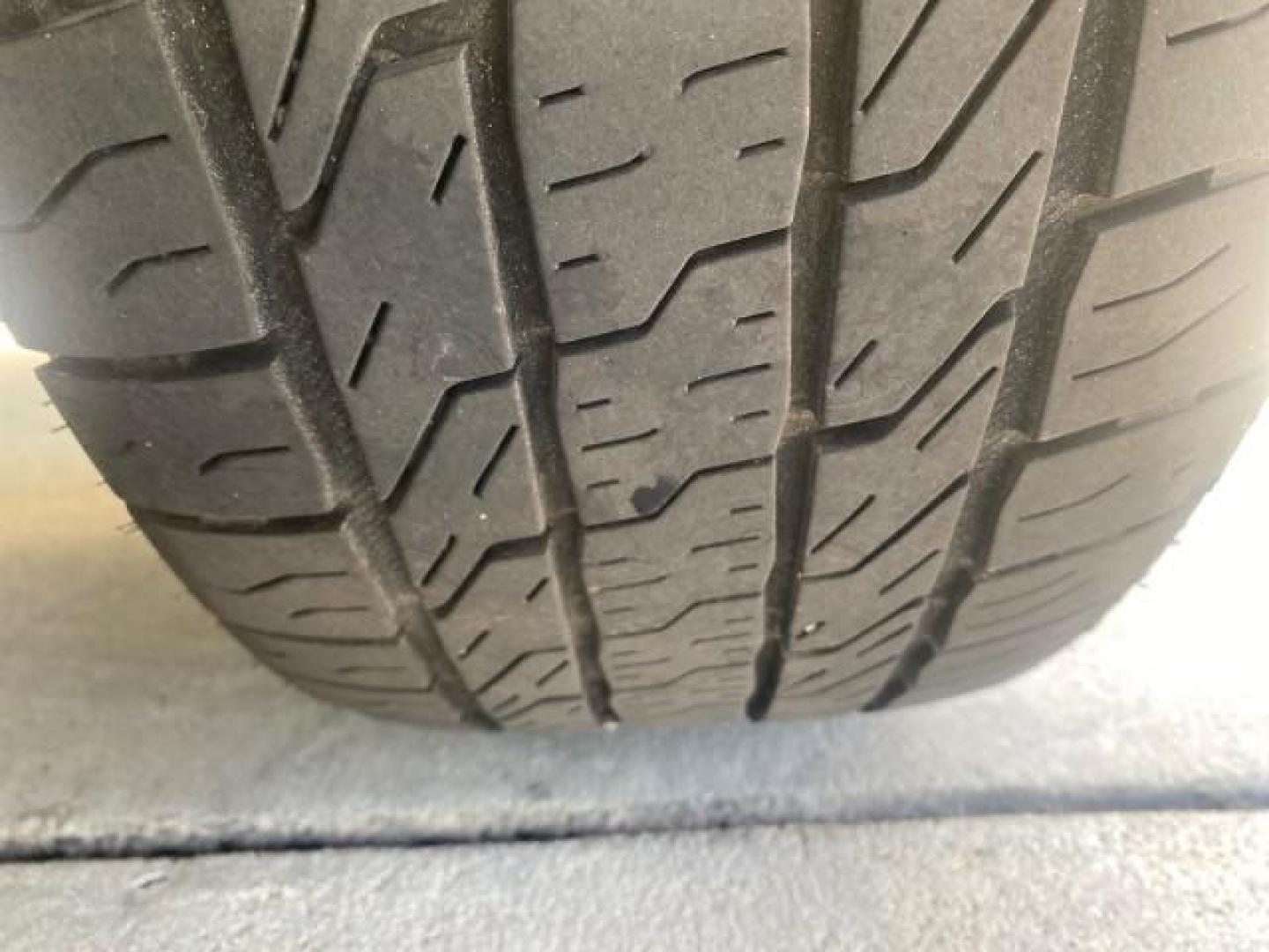 2003 White Diamond /Pewter Cadillac Escalade ESV SUV PEARL WHITE 4WD/AWD (3GYFK66N23G) with an 6.0L Vortec 6000 High-Output V8 SFI Engine engine, Automatic transmission, located at 4701 North Dixie Hwy, Pompano Beach, FL, 33064, (954) 422-2889, 26.240938, -80.123474 - OUR WEBPAGE FLORIDACARS1.COM HAS OVER 100 PHOTOS AND FREE CARFAX LINK 2003 CADILLAC ESCALADE ESV VIN: 3GYFK66N23G235178 3 G Y F K 6 6 N 2 3 G 2 3 5 1 7 8 4 DOOR WAGON/SPORT UTILITY 6.0L V8 F GASOLINE 17 MPG ALL WHEEL DRIVE Features 4WD/AWD ABS Brakes Air Conditioning Alloy Wheels AM/FM Stereo Automa - Photo#96