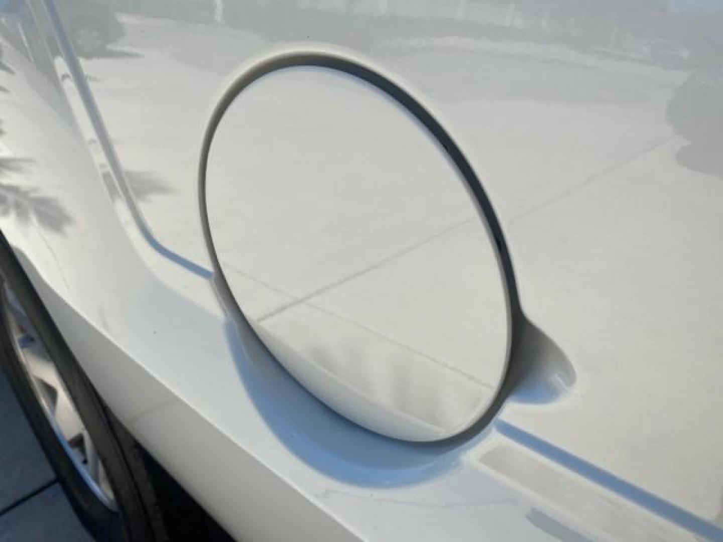 2003 White Diamond /Pewter Cadillac Escalade ESV SUV PEARL WHITE 4WD/AWD (3GYFK66N23G) with an 6.0L Vortec 6000 High-Output V8 SFI Engine engine, Automatic transmission, located at 4701 North Dixie Hwy, Pompano Beach, FL, 33064, (954) 422-2889, 26.240938, -80.123474 - OUR WEBPAGE FLORIDACARS1.COM HAS OVER 100 PHOTOS AND FREE CARFAX LINK 2003 CADILLAC ESCALADE ESV VIN: 3GYFK66N23G235178 3 G Y F K 6 6 N 2 3 G 2 3 5 1 7 8 4 DOOR WAGON/SPORT UTILITY 6.0L V8 F GASOLINE 17 MPG ALL WHEEL DRIVE Features 4WD/AWD ABS Brakes Air Conditioning Alloy Wheels AM/FM Stereo Automa - Photo#97