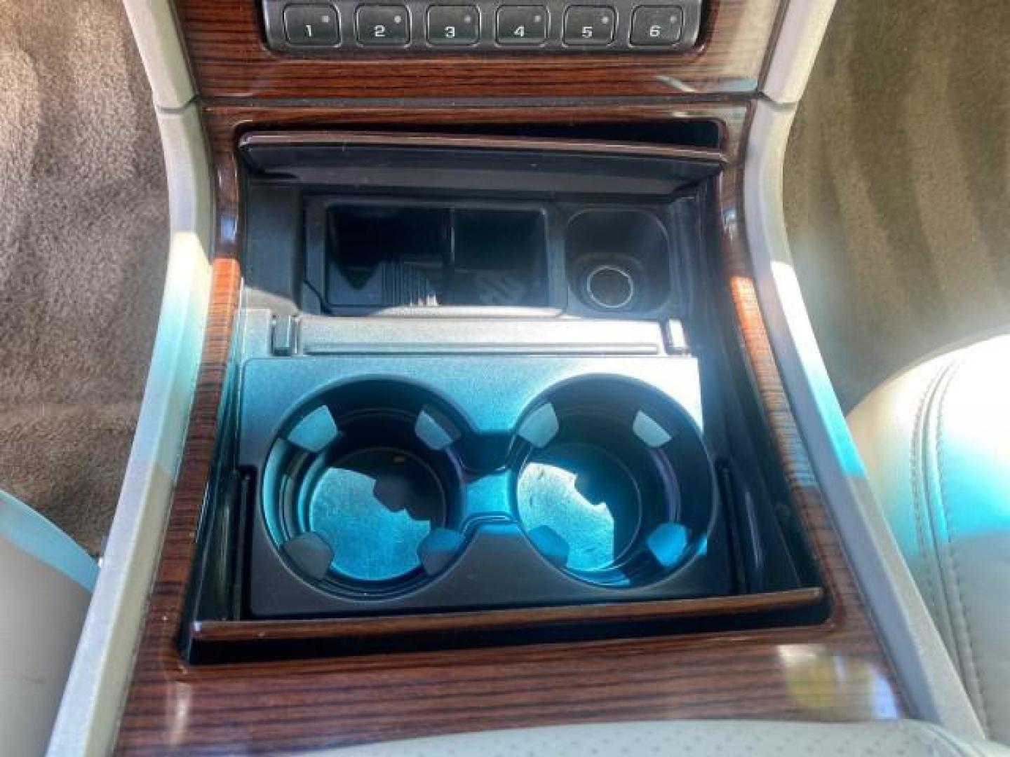 2003 White Diamond /Pewter Cadillac Escalade ESV SUV PEARL WHITE 4WD/AWD (3GYFK66N23G) with an 6.0L Vortec 6000 High-Output V8 SFI Engine engine, Automatic transmission, located at 4701 North Dixie Hwy, Pompano Beach, FL, 33064, (954) 422-2889, 26.240938, -80.123474 - OUR WEBPAGE FLORIDACARS1.COM HAS OVER 100 PHOTOS AND FREE CARFAX LINK 2003 CADILLAC ESCALADE ESV VIN: 3GYFK66N23G235178 3 G Y F K 6 6 N 2 3 G 2 3 5 1 7 8 4 DOOR WAGON/SPORT UTILITY 6.0L V8 F GASOLINE 17 MPG ALL WHEEL DRIVE Features 4WD/AWD ABS Brakes Air Conditioning Alloy Wheels AM/FM Stereo Automa - Photo#63