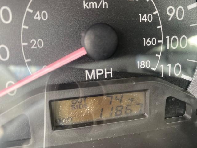 2007 Silver Streak Mica /Stone Toyota Corolla CE LOW MILES 11,867 1 OWNER (1NXBR32E07Z) with an 1.8L DOHC SFI 16-Valve VVT-i 4-Cyl Engine engine, Automatic transmission, located at 4701 North Dixie Hwy, Pompano Beach, FL, 33064, (954) 422-2889, 26.240938, -80.123474 - OUR WEBPAGE FLORIDACARS1.COM HAS OVER 100 PHOTOS AND FREE CARFAX LINK 2007 TOYOTA COROLLA CE HAS EVERY OPTION AS A LE - FULLY LOADED VIN: 1NXBR32E07Z816925 1 N X B R 3 2 E 0 7 Z 8 1 6 9 2 5 SEDAN 4 DR 1.8L I4 F DOHC 16V GASOLINE 41 MPG FRONT WHEEL DRIVE Features Air Conditioning AM/FM Stereo Automat - Photo#18