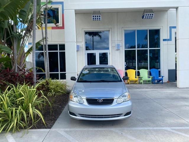 2007 Silver Streak Mica /Stone Toyota Corolla CE LOW MILES 11,867 1 OWNER (1NXBR32E07Z) with an 1.8L DOHC SFI 16-Valve VVT-i 4-Cyl Engine engine, Automatic transmission, located at 4701 North Dixie Hwy, Pompano Beach, FL, 33064, (954) 422-2889, 26.240938, -80.123474 - OUR WEBPAGE FLORIDACARS1.COM HAS OVER 100 PHOTOS AND FREE CARFAX LINK 2007 TOYOTA COROLLA CE HAS EVERY OPTION AS A LE - FULLY LOADED VIN: 1NXBR32E07Z816925 1 N X B R 3 2 E 0 7 Z 8 1 6 9 2 5 SEDAN 4 DR 1.8L I4 F DOHC 16V GASOLINE 41 MPG FRONT WHEEL DRIVE Features Air Conditioning AM/FM Stereo Automat - Photo#26