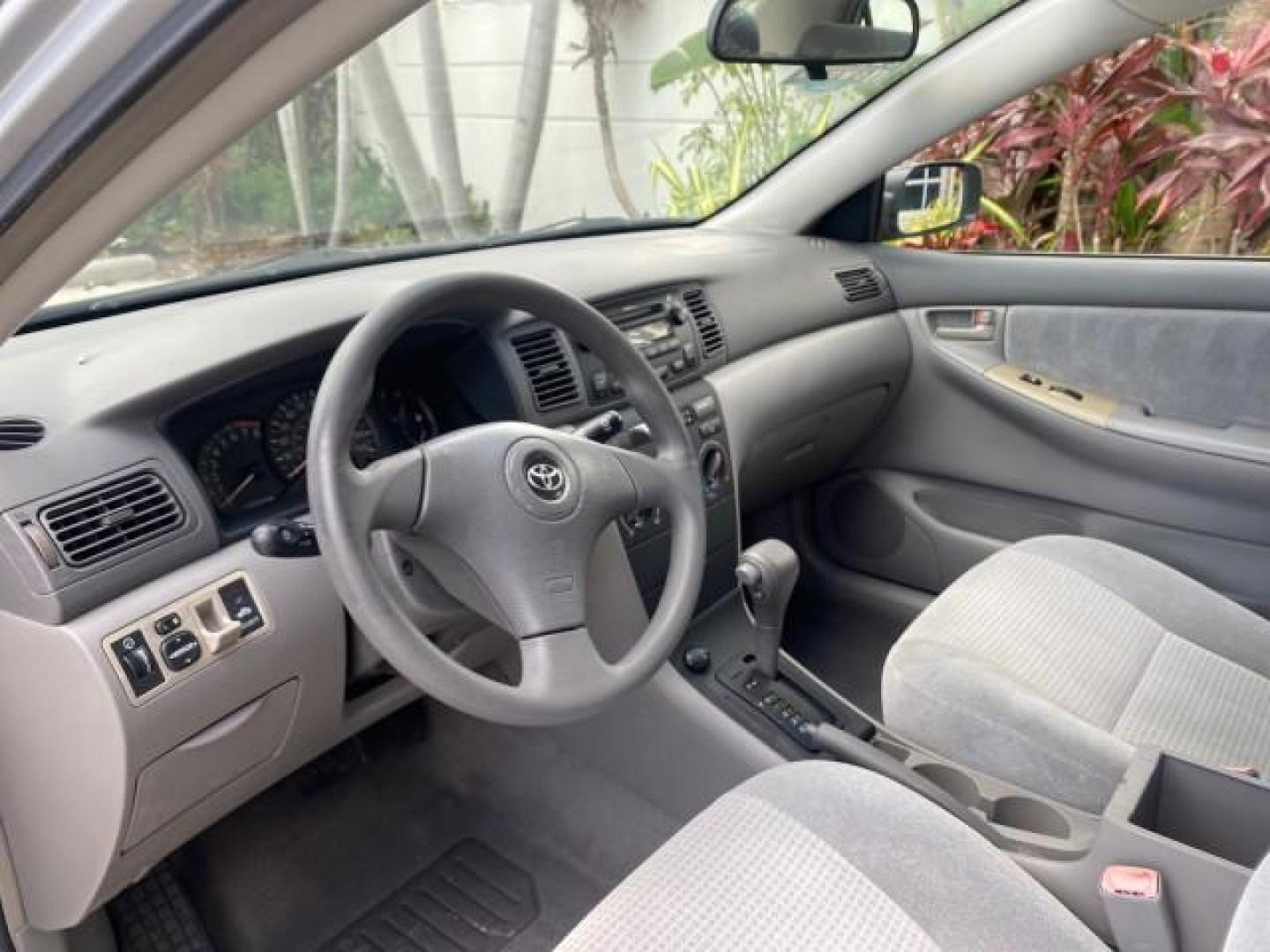 2007 Silver Streak Mica /Stone Toyota Corolla LOADED LOW MILES 11,867 1 OWNER (1NXBR32E07Z) with an 1.8L DOHC SFI 16-Valve VVT-i 4-Cyl Engine engine, Automatic transmission, located at 4701 North Dixie Hwy, Pompano Beach, FL, 33064, (954) 422-2889, 26.240938, -80.123474 - OUR WEBPAGE FLORIDACARS1.COM HAS OVER 100 PHOTOS AND FREE CARFAX LINK 2007 TOYOTA COROLLA CE HAS EVERY OPTION AS A LE - FULLY LOADED VIN: 1NXBR32E07Z816925 1 N X B R 3 2 E 0 7 Z 8 1 6 9 2 5 SEDAN 4 DR 1.8L I4 F DOHC 16V GASOLINE 41 MPG FRONT WHEEL DRIVE Features Air Conditioning AM/FM Stereo Automat - Photo#46