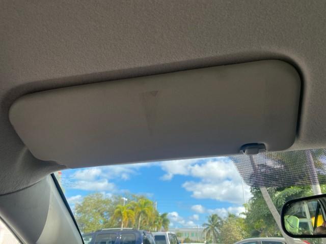 2007 Silver Streak Mica /Stone Toyota Corolla CE LOW MILES 11,867 1 OWNER (1NXBR32E07Z) with an 1.8L DOHC SFI 16-Valve VVT-i 4-Cyl Engine engine, Automatic transmission, located at 4701 North Dixie Hwy, Pompano Beach, FL, 33064, (954) 422-2889, 26.240938, -80.123474 - OUR WEBPAGE FLORIDACARS1.COM HAS OVER 100 PHOTOS AND FREE CARFAX LINK 2007 TOYOTA COROLLA CE HAS EVERY OPTION AS A LE - FULLY LOADED VIN: 1NXBR32E07Z816925 1 N X B R 3 2 E 0 7 Z 8 1 6 9 2 5 SEDAN 4 DR 1.8L I4 F DOHC 16V GASOLINE 41 MPG FRONT WHEEL DRIVE Features Air Conditioning AM/FM Stereo Automat - Photo#61