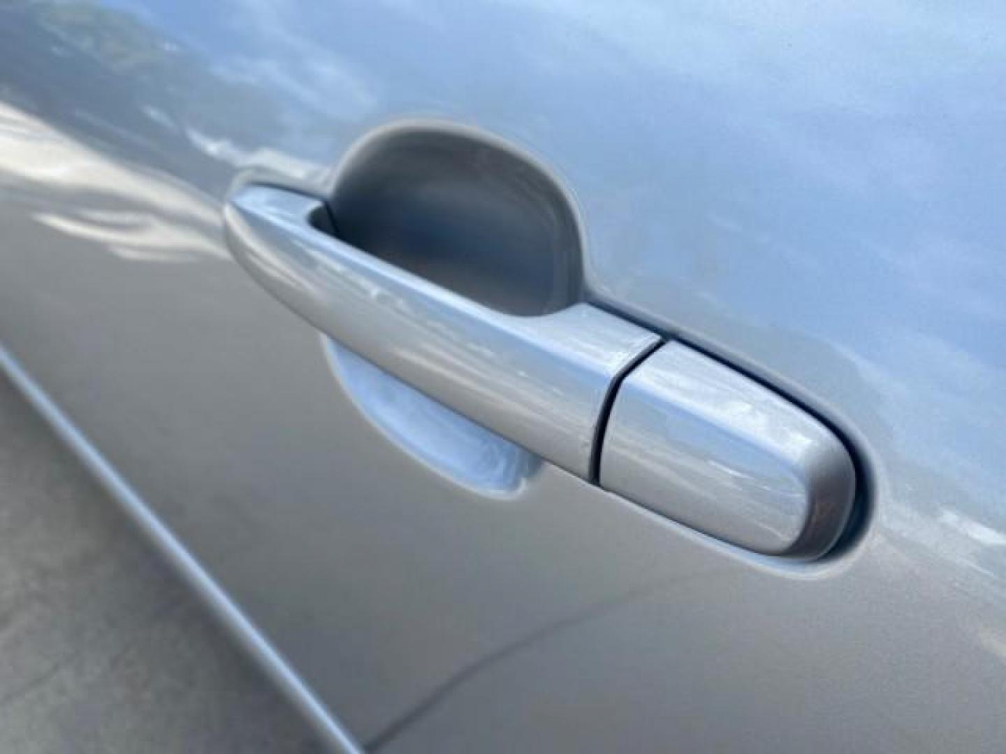 2007 Silver Streak Mica /Stone Toyota Corolla LOADED LOW MILES 11,867 1 OWNER (1NXBR32E07Z) with an 1.8L DOHC SFI 16-Valve VVT-i 4-Cyl Engine engine, Automatic transmission, located at 4701 North Dixie Hwy, Pompano Beach, FL, 33064, (954) 422-2889, 26.240938, -80.123474 - OUR WEBPAGE FLORIDACARS1.COM HAS OVER 100 PHOTOS AND FREE CARFAX LINK 2007 TOYOTA COROLLA CE HAS EVERY OPTION AS A LE - FULLY LOADED VIN: 1NXBR32E07Z816925 1 N X B R 3 2 E 0 7 Z 8 1 6 9 2 5 SEDAN 4 DR 1.8L I4 F DOHC 16V GASOLINE 41 MPG FRONT WHEEL DRIVE Features Air Conditioning AM/FM Stereo Automat - Photo#68