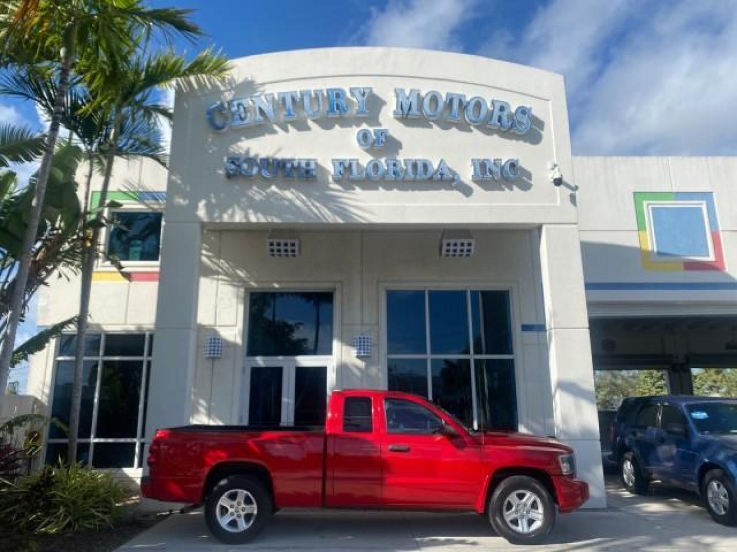 2011 Flame Red /Dark Khaki/Medium Khaki Interior Ram Dakota Bighorn/Lonestar LOW MILES 65,882 1 OWNER (1D7RE3BK7BS) with an 3.7L V6 Engine engine, Automatic transmission, located at 4701 North Dixie Hwy, Pompano Beach, FL, 33064, (954) 422-2889, 26.240938, -80.123474 - OUR WEBPAGE FLORIDACARS1.COM HAS OVER 100 PHOTOS AND FREE CARFAX LINK 2011 RAM DAKOTA BIG HORN 1 OWNER VIN: 1D7RE3BK7BS708235 1 D 7 R E 3 B K 7 B S 7 0 8 2 3 5 4 DOOR EXTENDED CAB PICKUP 3.7L V6 F SOHC 12V GASOLINE 20 MPG REAR WHEEL DRIVE Features ABS Brakes Air Conditioning Alloy Wheels AM/FM Stere - Photo#0