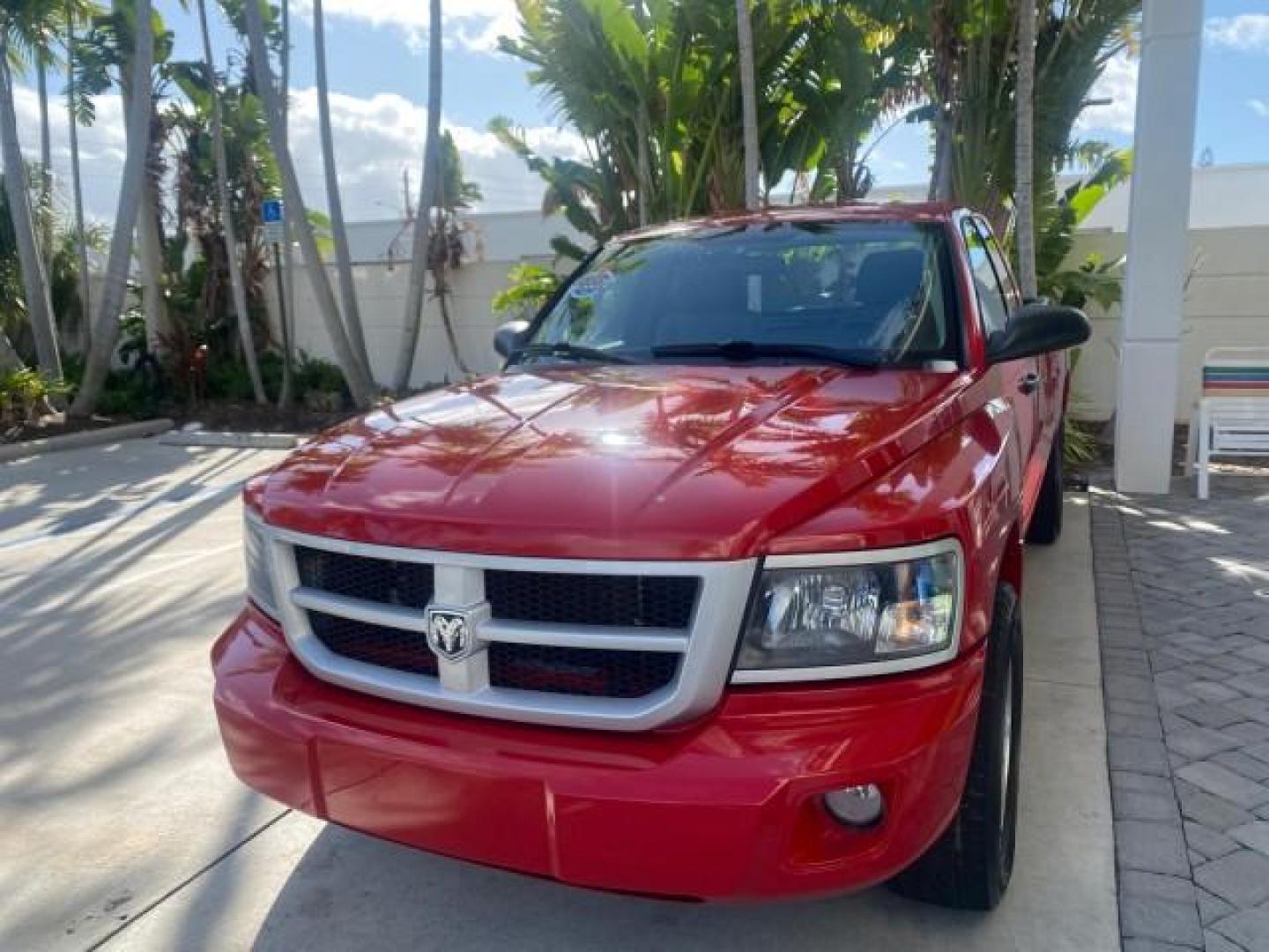 2011 Flame Red /Dark Khaki/Medium Khaki Interior Ram Dakota Bighorn/Lonestar LOW MILES 65,882 1 OWNER (1D7RE3BK7BS) with an 3.7L V6 Engine engine, Automatic transmission, located at 4701 North Dixie Hwy, Pompano Beach, FL, 33064, (954) 422-2889, 26.240938, -80.123474 - OUR WEBPAGE FLORIDACARS1.COM HAS OVER 100 PHOTOS AND FREE CARFAX LINK 2011 RAM DAKOTA BIG HORN 1 OWNER VIN: 1D7RE3BK7BS708235 1 D 7 R E 3 B K 7 B S 7 0 8 2 3 5 4 DOOR EXTENDED CAB PICKUP 3.7L V6 F SOHC 12V GASOLINE 20 MPG REAR WHEEL DRIVE Features ABS Brakes Air Conditioning Alloy Wheels AM/FM Stere - Photo#3