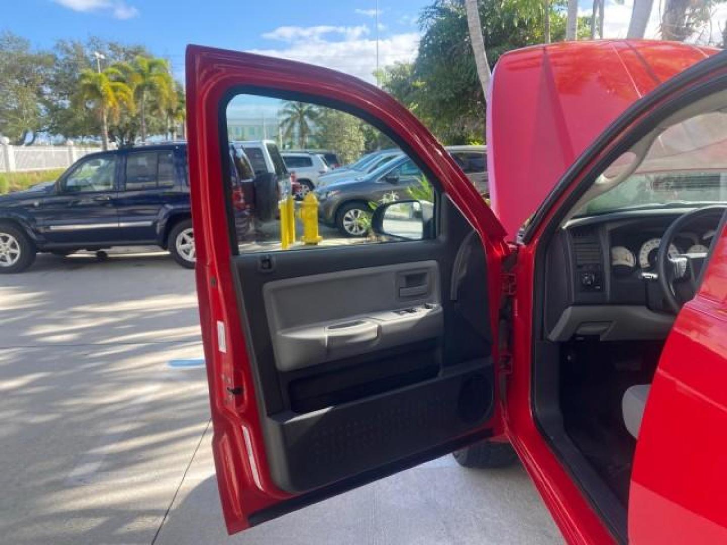 2011 Flame Red /Dark Khaki/Medium Khaki Interior Ram Dakota Bighorn/Lonestar LOW MILES 65,882 1 OWNER (1D7RE3BK7BS) with an 3.7L V6 Engine engine, Automatic transmission, located at 4701 North Dixie Hwy, Pompano Beach, FL, 33064, (954) 422-2889, 26.240938, -80.123474 - OUR WEBPAGE FLORIDACARS1.COM HAS OVER 100 PHOTOS AND FREE CARFAX LINK 2011 RAM DAKOTA BIG HORN 1 OWNER VIN: 1D7RE3BK7BS708235 1 D 7 R E 3 B K 7 B S 7 0 8 2 3 5 4 DOOR EXTENDED CAB PICKUP 3.7L V6 F SOHC 12V GASOLINE 20 MPG REAR WHEEL DRIVE Features ABS Brakes Air Conditioning Alloy Wheels AM/FM Stere - Photo#9