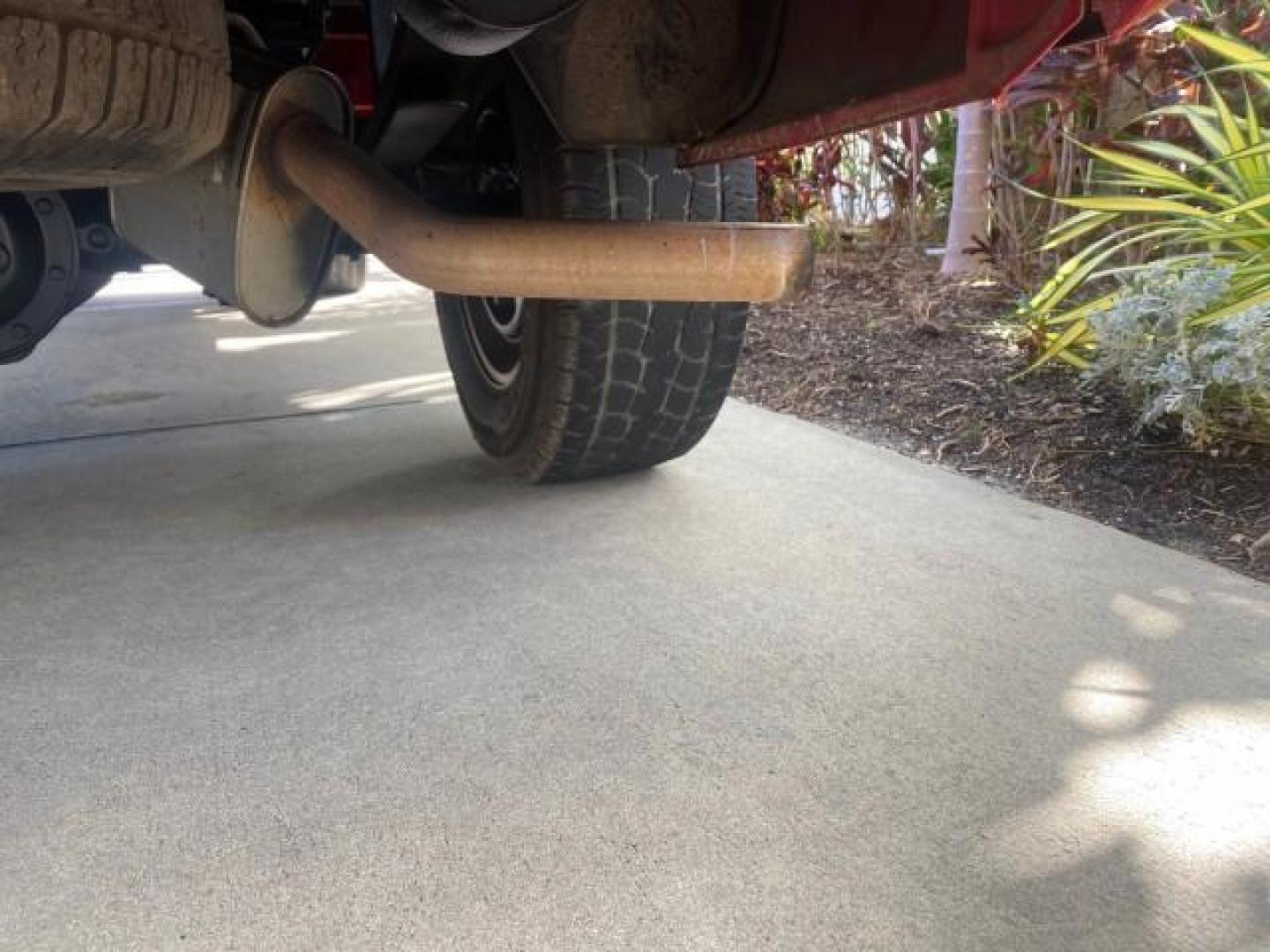 2011 Flame Red /Dark Khaki/Medium Khaki Interior Ram Dakota Bighorn/Lonestar LOW MILES 65,882 1 OWNER (1D7RE3BK7BS) with an 3.7L V6 Engine engine, Automatic transmission, located at 4701 North Dixie Hwy, Pompano Beach, FL, 33064, (954) 422-2889, 26.240938, -80.123474 - OUR WEBPAGE FLORIDACARS1.COM HAS OVER 100 PHOTOS AND FREE CARFAX LINK 2011 RAM DAKOTA BIG HORN 1 OWNER VIN: 1D7RE3BK7BS708235 1 D 7 R E 3 B K 7 B S 7 0 8 2 3 5 4 DOOR EXTENDED CAB PICKUP 3.7L V6 F SOHC 12V GASOLINE 20 MPG REAR WHEEL DRIVE Features ABS Brakes Air Conditioning Alloy Wheels AM/FM Stere - Photo#89