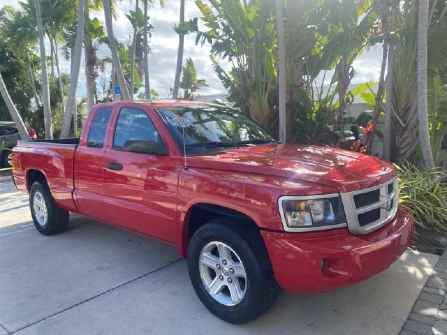 2011 Flame Red /Dark Khaki/Medium Khaki Interior Ram Dakota Bighorn/Lonestar LOW MILES 65,882 1 OWNER (1D7RE3BK7BS) with an 3.7L V6 Engine engine, Automatic transmission, located at 4701 North Dixie Hwy, Pompano Beach, FL, 33064, (954) 422-2889, 26.240938, -80.123474 - OUR WEBPAGE FLORIDACARS1.COM HAS OVER 100 PHOTOS AND FREE CARFAX LINK 2011 RAM DAKOTA BIG HORN 1 OWNER VIN: 1D7RE3BK7BS708235 1 D 7 R E 3 B K 7 B S 7 0 8 2 3 5 4 DOOR EXTENDED CAB PICKUP 3.7L V6 F SOHC 12V GASOLINE 20 MPG REAR WHEEL DRIVE Features ABS Brakes Air Conditioning Alloy Wheels AM/FM Stere - Photo#97