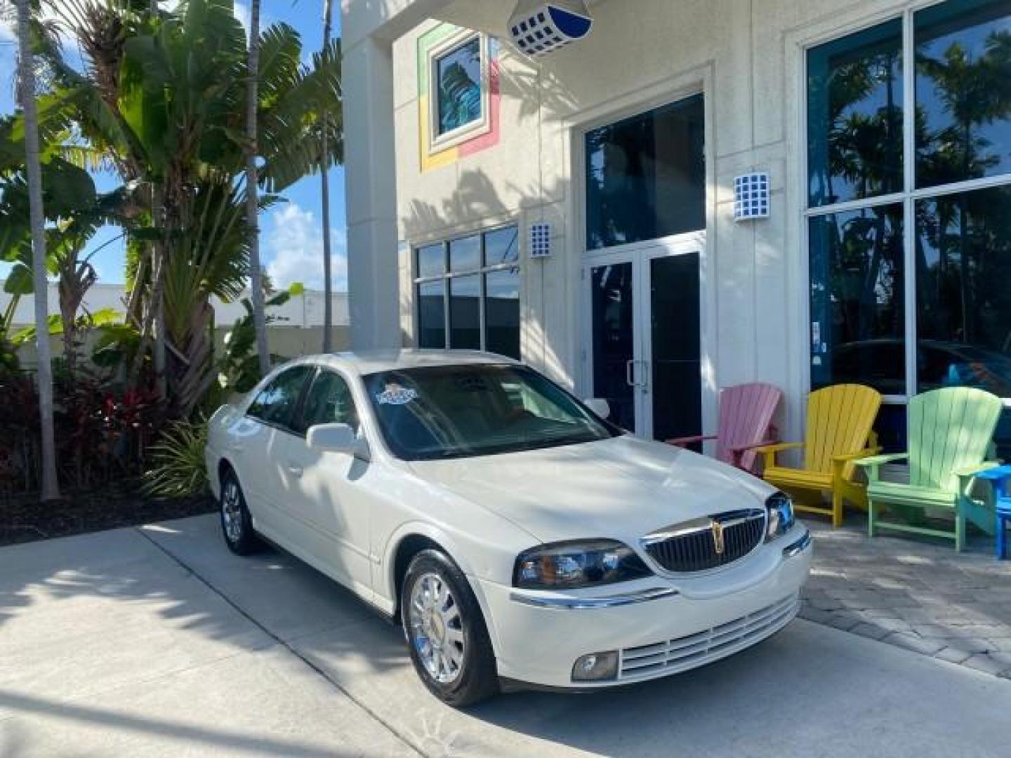 2004 Ceramic White Tri-Coat /Dark Stone/Med Lt Stone Lincoln LS LOW MILES 43,468 1 OWNER (1LNHM86S54Y) with an 3.0L DOHC SMPI 24-Valve V6 Engine engine, Automatic transmission, located at 4701 North Dixie Hwy, Pompano Beach, FL, 33064, (954) 422-2889, 26.240938, -80.123474 - OUR WEBPAGE FLORIDACARS1.COM HAS OVER 100 PHOTOS AND FREE CARFAX LINK 2004 LINCOLN LS LUXURY 1 OWNER VIN: 1LNHM86S54Y643526 1 L N H M 8 6 S 5 4 Y 6 4 3 5 2 6 SEDAN 4 DR 3.0L V6 F DOHC GASOLINE 26 MPG REAR WHEEL DRIVE Features ABS Brakes Air Conditioning Alloy Wheels AM/FM Stereo Automatic Transmissi - Photo#1