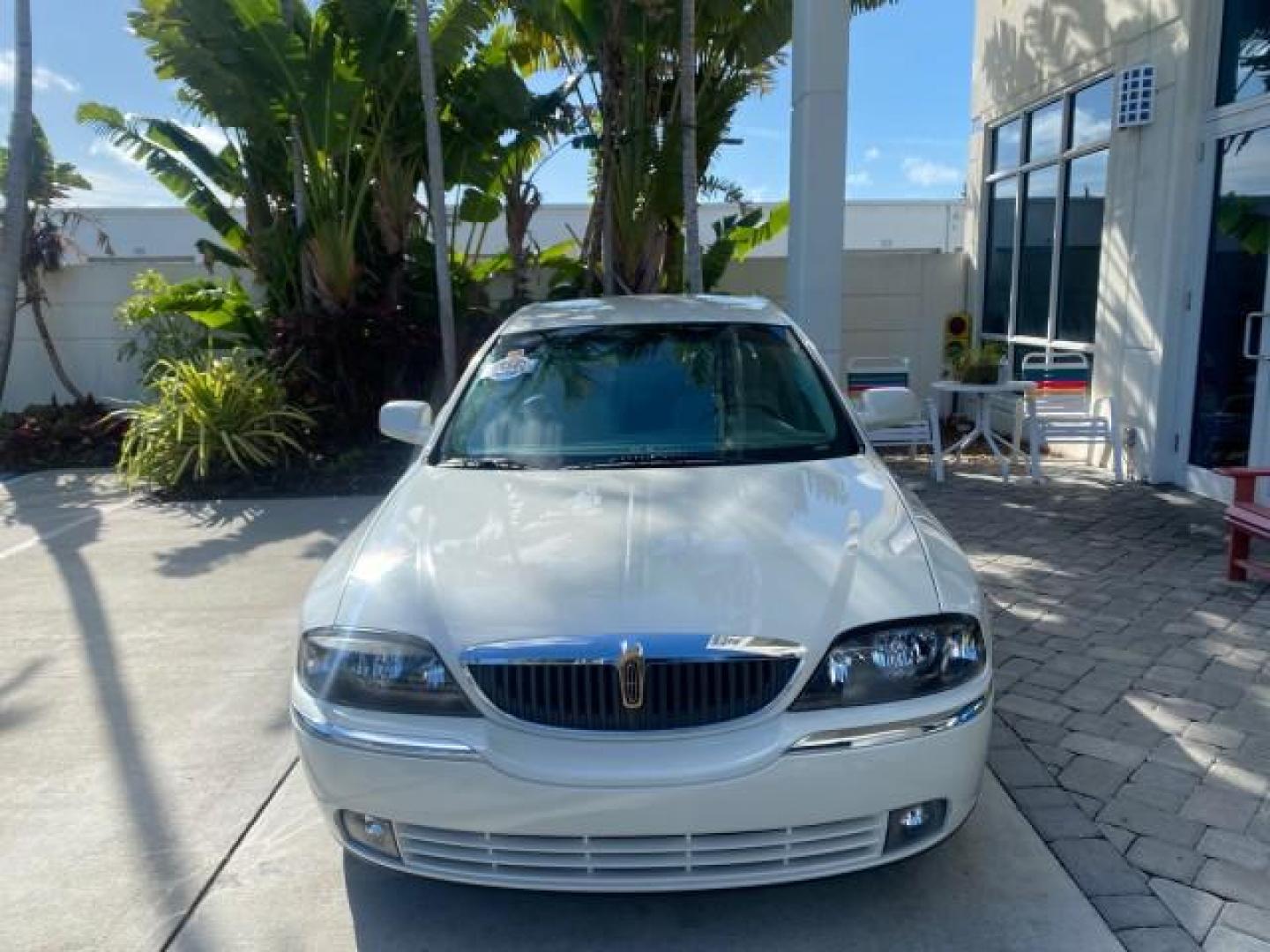 2004 Ceramic White Tri-Coat /Dark Stone/Med Lt Stone Lincoln LS LOW MILES 43,468 1 OWNER (1LNHM86S54Y) with an 3.0L DOHC SMPI 24-Valve V6 Engine engine, Automatic transmission, located at 4701 North Dixie Hwy, Pompano Beach, FL, 33064, (954) 422-2889, 26.240938, -80.123474 - OUR WEBPAGE FLORIDACARS1.COM HAS OVER 100 PHOTOS AND FREE CARFAX LINK 2004 LINCOLN LS LUXURY 1 OWNER VIN: 1LNHM86S54Y643526 1 L N H M 8 6 S 5 4 Y 6 4 3 5 2 6 SEDAN 4 DR 3.0L V6 F DOHC GASOLINE 26 MPG REAR WHEEL DRIVE Features ABS Brakes Air Conditioning Alloy Wheels AM/FM Stereo Automatic Transmissi - Photo#2