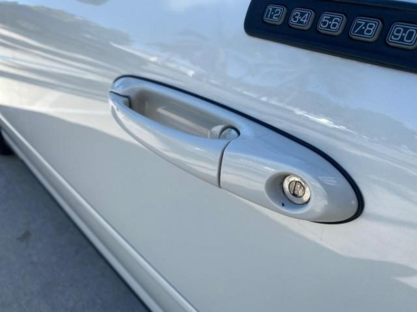 2004 Ceramic White Tri-Coat /Dark Stone/Med Lt Stone Lincoln LS LOW MILES 43,468 1 OWNER (1LNHM86S54Y) with an 3.0L DOHC SMPI 24-Valve V6 Engine engine, Automatic transmission, located at 4701 North Dixie Hwy, Pompano Beach, FL, 33064, (954) 422-2889, 26.240938, -80.123474 - OUR WEBPAGE FLORIDACARS1.COM HAS OVER 100 PHOTOS AND FREE CARFAX LINK 2004 LINCOLN LS LUXURY 1 OWNER VIN: 1LNHM86S54Y643526 1 L N H M 8 6 S 5 4 Y 6 4 3 5 2 6 SEDAN 4 DR 3.0L V6 F DOHC GASOLINE 26 MPG REAR WHEEL DRIVE Features ABS Brakes Air Conditioning Alloy Wheels AM/FM Stereo Automatic Transmissi - Photo#37