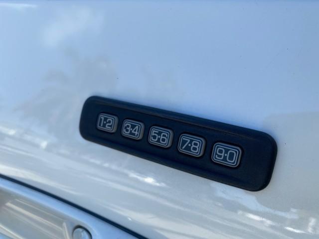 2004 Ceramic White Tri-Coat /Dark Stone/Med Lt Stone Lincoln LS LOW MILES 43,468 1 OWNER (1LNHM86S54Y) with an 3.0L DOHC SMPI 24-Valve V6 Engine engine, Automatic transmission, located at 4701 North Dixie Hwy, Pompano Beach, FL, 33064, (954) 422-2889, 26.240938, -80.123474 - OUR WEBPAGE FLORIDACARS1.COM HAS OVER 100 PHOTOS AND FREE CARFAX LINK 2004 LINCOLN LS LUXURY 1 OWNER VIN: 1LNHM86S54Y643526 1 L N H M 8 6 S 5 4 Y 6 4 3 5 2 6 SEDAN 4 DR 3.0L V6 F DOHC GASOLINE 26 MPG REAR WHEEL DRIVE Features ABS Brakes Air Conditioning Alloy Wheels AM/FM Stereo Automatic Transmissi - Photo#38