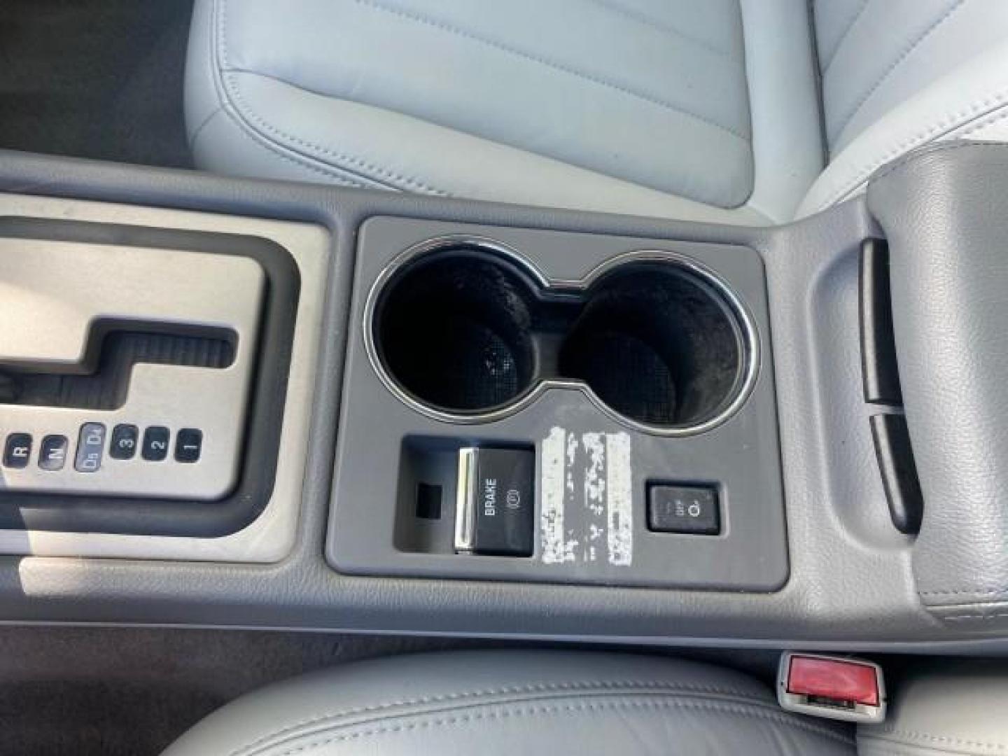 2004 Ceramic White Tri-Coat /Dark Stone/Med Lt Stone Lincoln LS LOW MILES 43,468 1 OWNER (1LNHM86S54Y) with an 3.0L DOHC SMPI 24-Valve V6 Engine engine, Automatic transmission, located at 4701 North Dixie Hwy, Pompano Beach, FL, 33064, (954) 422-2889, 26.240938, -80.123474 - OUR WEBPAGE FLORIDACARS1.COM HAS OVER 100 PHOTOS AND FREE CARFAX LINK 2004 LINCOLN LS LUXURY 1 OWNER VIN: 1LNHM86S54Y643526 1 L N H M 8 6 S 5 4 Y 6 4 3 5 2 6 SEDAN 4 DR 3.0L V6 F DOHC GASOLINE 26 MPG REAR WHEEL DRIVE Features ABS Brakes Air Conditioning Alloy Wheels AM/FM Stereo Automatic Transmissi - Photo#64