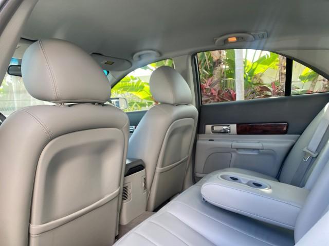 2004 Ceramic White Tri-Coat /Dark Stone/Med Lt Stone Lincoln LS LOW MILES 43,468 1 OWNER (1LNHM86S54Y) with an 3.0L DOHC SMPI 24-Valve V6 Engine engine, Automatic transmission, located at 4701 North Dixie Hwy, Pompano Beach, FL, 33064, (954) 422-2889, 26.240938, -80.123474 - OUR WEBPAGE FLORIDACARS1.COM HAS OVER 100 PHOTOS AND FREE CARFAX LINK 2004 LINCOLN LS LUXURY 1 OWNER VIN: 1LNHM86S54Y643526 1 L N H M 8 6 S 5 4 Y 6 4 3 5 2 6 SEDAN 4 DR 3.0L V6 F DOHC GASOLINE 26 MPG REAR WHEEL DRIVE Features ABS Brakes Air Conditioning Alloy Wheels AM/FM Stereo Automatic Transmissi - Photo#81