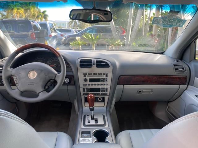 2004 Ceramic White Tri-Coat /Dark Stone/Med Lt Stone Lincoln LS LOW MILES 43,468 1 OWNER (1LNHM86S54Y) with an 3.0L DOHC SMPI 24-Valve V6 Engine engine, Automatic transmission, located at 4701 North Dixie Hwy, Pompano Beach, FL, 33064, (954) 422-2889, 26.240938, -80.123474 - OUR WEBPAGE FLORIDACARS1.COM HAS OVER 100 PHOTOS AND FREE CARFAX LINK 2004 LINCOLN LS LUXURY 1 OWNER VIN: 1LNHM86S54Y643526 1 L N H M 8 6 S 5 4 Y 6 4 3 5 2 6 SEDAN 4 DR 3.0L V6 F DOHC GASOLINE 26 MPG REAR WHEEL DRIVE Features ABS Brakes Air Conditioning Alloy Wheels AM/FM Stereo Automatic Transmissi - Photo#83