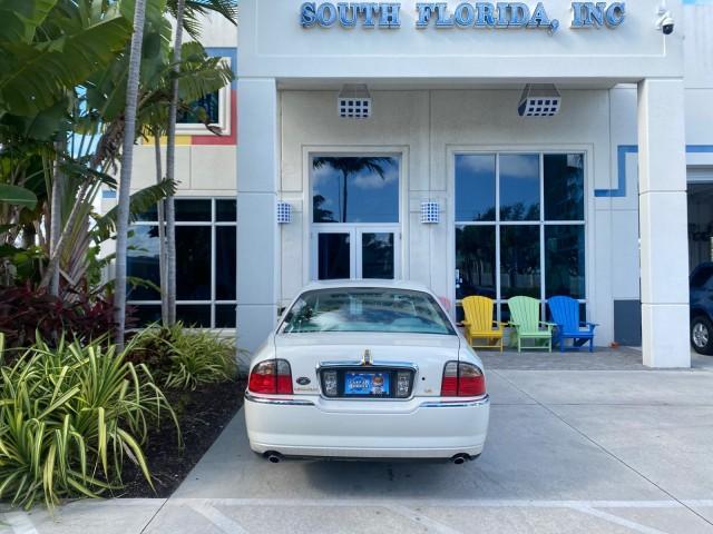 2004 Ceramic White Tri-Coat /Dark Stone/Med Lt Stone Lincoln LS LOW MILES 43,468 1 OWNER (1LNHM86S54Y) with an 3.0L DOHC SMPI 24-Valve V6 Engine engine, Automatic transmission, located at 4701 North Dixie Hwy, Pompano Beach, FL, 33064, (954) 422-2889, 26.240938, -80.123474 - OUR WEBPAGE FLORIDACARS1.COM HAS OVER 100 PHOTOS AND FREE CARFAX LINK 2004 LINCOLN LS LUXURY 1 OWNER VIN: 1LNHM86S54Y643526 1 L N H M 8 6 S 5 4 Y 6 4 3 5 2 6 SEDAN 4 DR 3.0L V6 F DOHC GASOLINE 26 MPG REAR WHEEL DRIVE Features ABS Brakes Air Conditioning Alloy Wheels AM/FM Stereo Automatic Transmissi - Photo#98