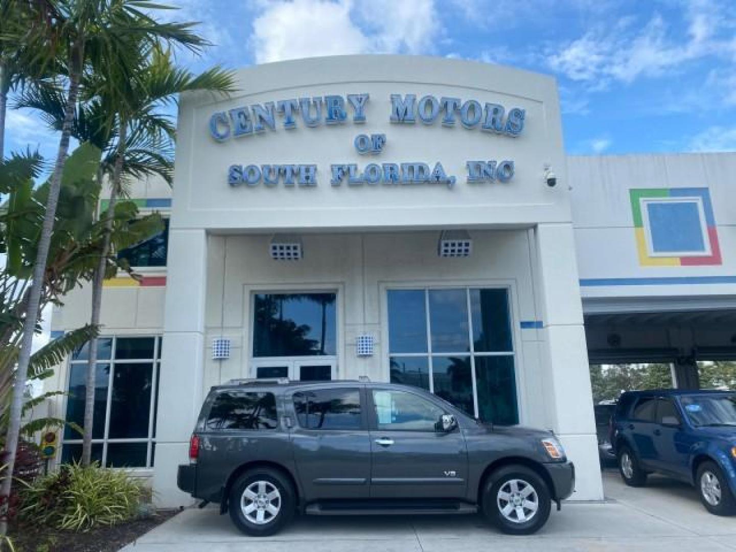 2006 Granite Metallic /Steel/Titanium Nissan Armada SUV 4x4 SE LOW MILES 46,059 1 OWNER (5N1AA08B36N) with an 5.6L DOHC 32-Valve Endurance V8 Engine engine, Automatic transmission, located at 4701 North Dixie Hwy, Pompano Beach, FL, 33064, (954) 422-2889, 26.240938, -80.123474 - OUR WEBPAGE FLORIDACARS1.COM HAS OVER 100 PHOTOS AND FREE CARFAX LINK 2006 NISSAN ARMADA LE LEATHER SUNROOF LOADED TOP OF THE LINE VIN: 5N1AA08B36N727681 5 N 1 A A 0 8 B 3 6 N 7 2 7 6 8 1 4 DOOR WAGON/SPORT UTILITY 5.6L V8 F DOHC 32V GASOLINE 18 MPG REAR WHEEL DRIVE W/ 4X4 Features 4WD/AWD ABS Brake - Photo#0