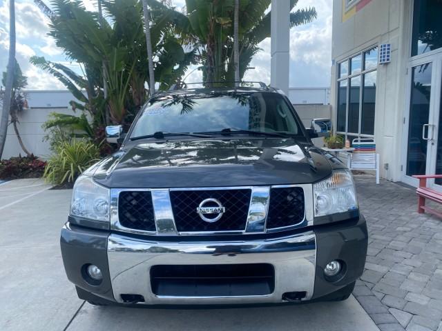 2006 Granite Metallic /Steel/Titanium Nissan Armada 4x4 SE LOW MILES 46,059 1 OWNER (5N1AA08B36N) with an 5.6L DOHC 32-Valve Endurance V8 Engine engine, Automatic transmission, located at 4701 North Dixie Hwy, Pompano Beach, FL, 33064, (954) 422-2889, 26.240938, -80.123474 - OUR WEBPAGE FLORIDACARS1.COM HAS OVER 100 PHOTOS AND FREE CARFAX LINK 2006 NISSAN ARMADA LE LEATHER SUNROOF LOADED TOP OF THE LINE VIN: 5N1AA08B36N727681 5 N 1 A A 0 8 B 3 6 N 7 2 7 6 8 1 4 DOOR WAGON/SPORT UTILITY 5.6L V8 F DOHC 32V GASOLINE 18 MPG REAR WHEEL DRIVE W/ 4X4 Features 4WD/AWD ABS Brake - Photo#2