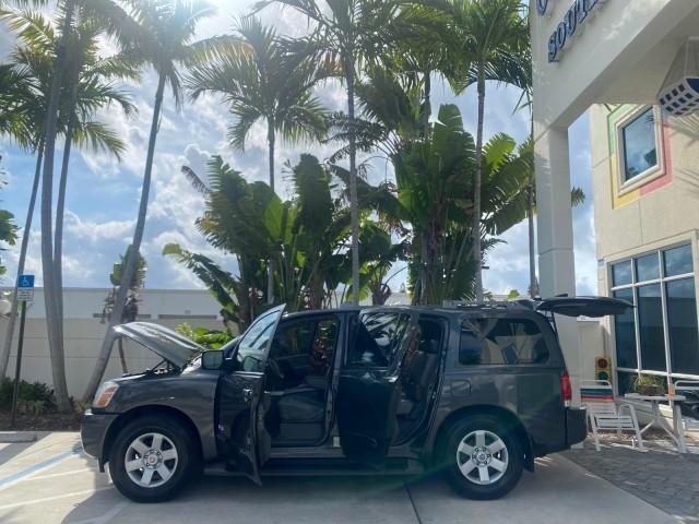 2006 Granite Metallic /Steel/Titanium Nissan Armada 4x4 SE LOW MILES 46,059 1 OWNER (5N1AA08B36N) with an 5.6L DOHC 32-Valve Endurance V8 Engine engine, Automatic transmission, located at 4701 North Dixie Hwy, Pompano Beach, FL, 33064, (954) 422-2889, 26.240938, -80.123474 - OUR WEBPAGE FLORIDACARS1.COM HAS OVER 100 PHOTOS AND FREE CARFAX LINK 2006 NISSAN ARMADA LE LEATHER SUNROOF LOADED TOP OF THE LINE VIN: 5N1AA08B36N727681 5 N 1 A A 0 8 B 3 6 N 7 2 7 6 8 1 4 DOOR WAGON/SPORT UTILITY 5.6L V8 F DOHC 32V GASOLINE 18 MPG REAR WHEEL DRIVE W/ 4X4 Features 4WD/AWD ABS Brake - Photo#8