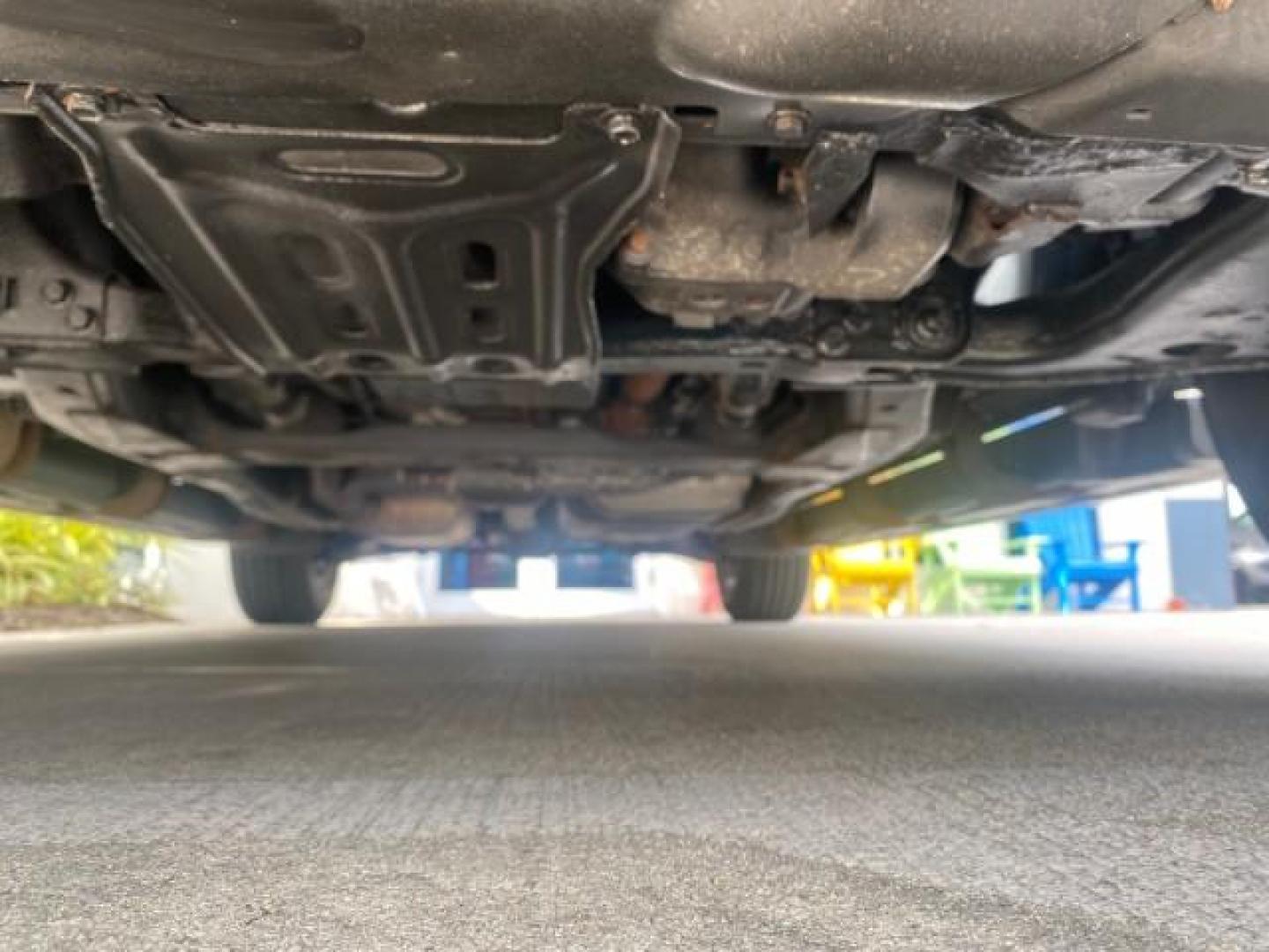 2006 Granite Metallic /Steel/Titanium Nissan Armada SUV 4x4 SE LOW MILES 46,059 1 OWNER (5N1AA08B36N) with an 5.6L DOHC 32-Valve Endurance V8 Engine engine, Automatic transmission, located at 4701 North Dixie Hwy, Pompano Beach, FL, 33064, (954) 422-2889, 26.240938, -80.123474 - OUR WEBPAGE FLORIDACARS1.COM HAS OVER 100 PHOTOS AND FREE CARFAX LINK 2006 NISSAN ARMADA LE LEATHER SUNROOF LOADED TOP OF THE LINE VIN: 5N1AA08B36N727681 5 N 1 A A 0 8 B 3 6 N 7 2 7 6 8 1 4 DOOR WAGON/SPORT UTILITY 5.6L V8 F DOHC 32V GASOLINE 18 MPG REAR WHEEL DRIVE W/ 4X4 Features 4WD/AWD ABS Brake - Photo#21