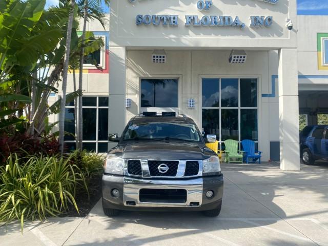2006 Granite Metallic /Steel/Titanium Nissan Armada 4x4 SE LOW MILES 46,059 1 OWNER (5N1AA08B36N) with an 5.6L DOHC 32-Valve Endurance V8 Engine engine, Automatic transmission, located at 4701 North Dixie Hwy, Pompano Beach, FL, 33064, (954) 422-2889, 26.240938, -80.123474 - OUR WEBPAGE FLORIDACARS1.COM HAS OVER 100 PHOTOS AND FREE CARFAX LINK 2006 NISSAN ARMADA LE LEATHER SUNROOF LOADED TOP OF THE LINE VIN: 5N1AA08B36N727681 5 N 1 A A 0 8 B 3 6 N 7 2 7 6 8 1 4 DOOR WAGON/SPORT UTILITY 5.6L V8 F DOHC 32V GASOLINE 18 MPG REAR WHEEL DRIVE W/ 4X4 Features 4WD/AWD ABS Brake - Photo#26