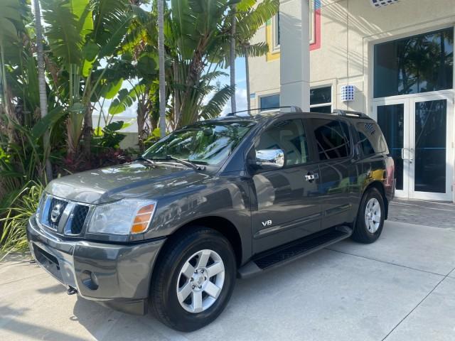 2006 Granite Metallic /Steel/Titanium Nissan Armada 4x4 SE LOW MILES 46,059 1 OWNER (5N1AA08B36N) with an 5.6L DOHC 32-Valve Endurance V8 Engine engine, Automatic transmission, located at 4701 North Dixie Hwy, Pompano Beach, FL, 33064, (954) 422-2889, 26.240938, -80.123474 - OUR WEBPAGE FLORIDACARS1.COM HAS OVER 100 PHOTOS AND FREE CARFAX LINK 2006 NISSAN ARMADA LE LEATHER SUNROOF LOADED TOP OF THE LINE VIN: 5N1AA08B36N727681 5 N 1 A A 0 8 B 3 6 N 7 2 7 6 8 1 4 DOOR WAGON/SPORT UTILITY 5.6L V8 F DOHC 32V GASOLINE 18 MPG REAR WHEEL DRIVE W/ 4X4 Features 4WD/AWD ABS Brake - Photo#29