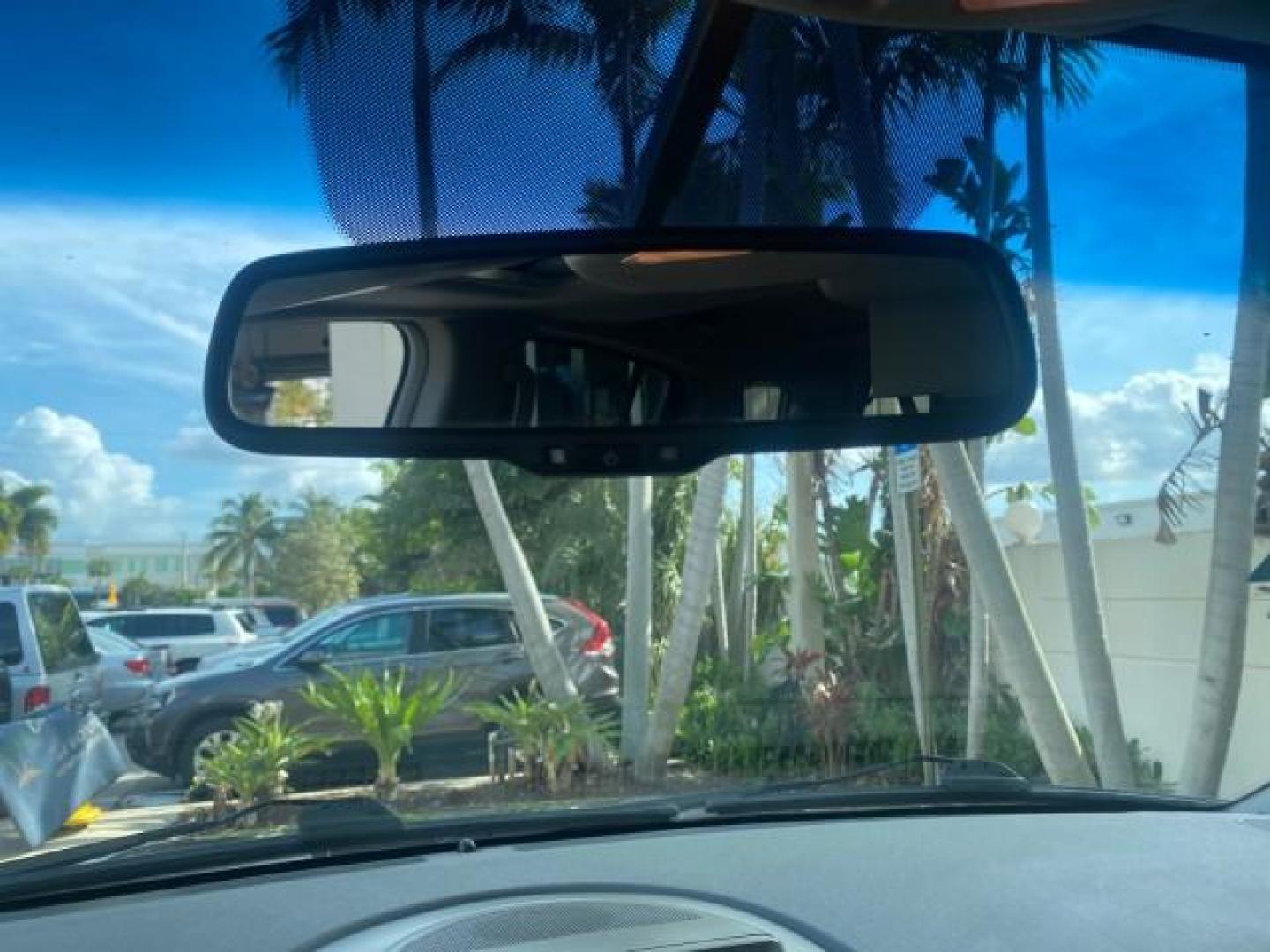 2006 Granite Metallic /Steel/Titanium Nissan Armada SUV 4x4 SE LOW MILES 46,059 1 OWNER (5N1AA08B36N) with an 5.6L DOHC 32-Valve Endurance V8 Engine engine, Automatic transmission, located at 4701 North Dixie Hwy, Pompano Beach, FL, 33064, (954) 422-2889, 26.240938, -80.123474 - OUR WEBPAGE FLORIDACARS1.COM HAS OVER 100 PHOTOS AND FREE CARFAX LINK 2006 NISSAN ARMADA LE LEATHER SUNROOF LOADED TOP OF THE LINE VIN: 5N1AA08B36N727681 5 N 1 A A 0 8 B 3 6 N 7 2 7 6 8 1 4 DOOR WAGON/SPORT UTILITY 5.6L V8 F DOHC 32V GASOLINE 18 MPG REAR WHEEL DRIVE W/ 4X4 Features 4WD/AWD ABS Brake - Photo#68