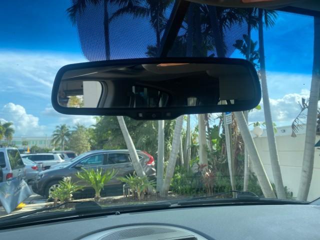 2006 Granite Metallic /Steel/Titanium Nissan Armada 4x4 SE LOW MILES 46,059 1 OWNER (5N1AA08B36N) with an 5.6L DOHC 32-Valve Endurance V8 Engine engine, Automatic transmission, located at 4701 North Dixie Hwy, Pompano Beach, FL, 33064, (954) 422-2889, 26.240938, -80.123474 - OUR WEBPAGE FLORIDACARS1.COM HAS OVER 100 PHOTOS AND FREE CARFAX LINK 2006 NISSAN ARMADA LE LEATHER SUNROOF LOADED TOP OF THE LINE VIN: 5N1AA08B36N727681 5 N 1 A A 0 8 B 3 6 N 7 2 7 6 8 1 4 DOOR WAGON/SPORT UTILITY 5.6L V8 F DOHC 32V GASOLINE 18 MPG REAR WHEEL DRIVE W/ 4X4 Features 4WD/AWD ABS Brake - Photo#68