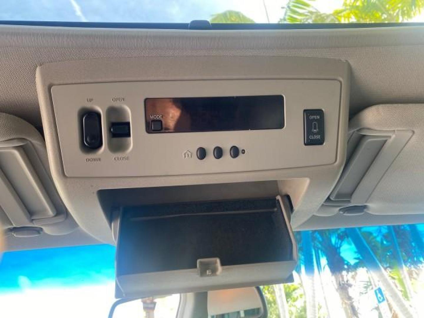 2006 Granite Metallic /Steel/Titanium Nissan Armada SUV 4x4 SE LOW MILES 46,059 1 OWNER (5N1AA08B36N) with an 5.6L DOHC 32-Valve Endurance V8 Engine engine, Automatic transmission, located at 4701 North Dixie Hwy, Pompano Beach, FL, 33064, (954) 422-2889, 26.240938, -80.123474 - OUR WEBPAGE FLORIDACARS1.COM HAS OVER 100 PHOTOS AND FREE CARFAX LINK 2006 NISSAN ARMADA LE LEATHER SUNROOF LOADED TOP OF THE LINE VIN: 5N1AA08B36N727681 5 N 1 A A 0 8 B 3 6 N 7 2 7 6 8 1 4 DOOR WAGON/SPORT UTILITY 5.6L V8 F DOHC 32V GASOLINE 18 MPG REAR WHEEL DRIVE W/ 4X4 Features 4WD/AWD ABS Brake - Photo#74