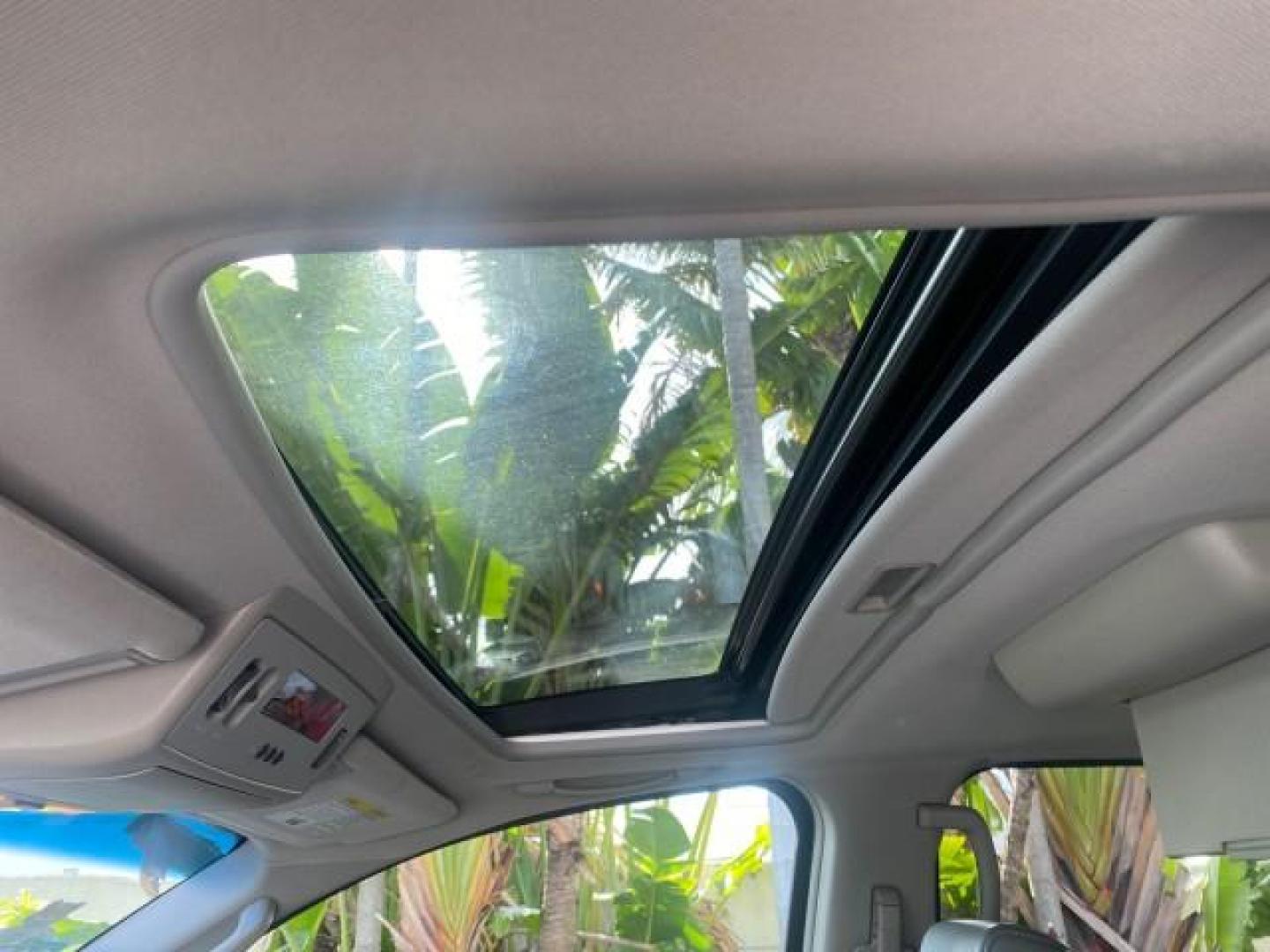 2006 Granite Metallic /Steel/Titanium Nissan Armada SUV 4x4 SE LOW MILES 46,059 1 OWNER (5N1AA08B36N) with an 5.6L DOHC 32-Valve Endurance V8 Engine engine, Automatic transmission, located at 4701 North Dixie Hwy, Pompano Beach, FL, 33064, (954) 422-2889, 26.240938, -80.123474 - OUR WEBPAGE FLORIDACARS1.COM HAS OVER 100 PHOTOS AND FREE CARFAX LINK 2006 NISSAN ARMADA LE LEATHER SUNROOF LOADED TOP OF THE LINE VIN: 5N1AA08B36N727681 5 N 1 A A 0 8 B 3 6 N 7 2 7 6 8 1 4 DOOR WAGON/SPORT UTILITY 5.6L V8 F DOHC 32V GASOLINE 18 MPG REAR WHEEL DRIVE W/ 4X4 Features 4WD/AWD ABS Brake - Photo#75