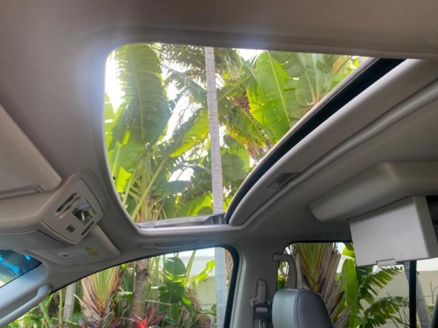 2006 Granite Metallic /Steel/Titanium Nissan Armada SUV 4x4 SE LOW MILES 46,059 1 OWNER (5N1AA08B36N) with an 5.6L DOHC 32-Valve Endurance V8 Engine engine, Automatic transmission, located at 4701 North Dixie Hwy, Pompano Beach, FL, 33064, (954) 422-2889, 26.240938, -80.123474 - OUR WEBPAGE FLORIDACARS1.COM HAS OVER 100 PHOTOS AND FREE CARFAX LINK 2006 NISSAN ARMADA LE LEATHER SUNROOF LOADED TOP OF THE LINE VIN: 5N1AA08B36N727681 5 N 1 A A 0 8 B 3 6 N 7 2 7 6 8 1 4 DOOR WAGON/SPORT UTILITY 5.6L V8 F DOHC 32V GASOLINE 18 MPG REAR WHEEL DRIVE W/ 4X4 Features 4WD/AWD ABS Brake - Photo#76