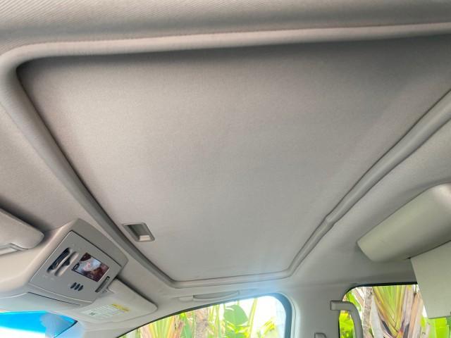 2006 Granite Metallic /Steel/Titanium Nissan Armada 4x4 SE LOW MILES 46,059 1 OWNER (5N1AA08B36N) with an 5.6L DOHC 32-Valve Endurance V8 Engine engine, Automatic transmission, located at 4701 North Dixie Hwy, Pompano Beach, FL, 33064, (954) 422-2889, 26.240938, -80.123474 - OUR WEBPAGE FLORIDACARS1.COM HAS OVER 100 PHOTOS AND FREE CARFAX LINK 2006 NISSAN ARMADA LE LEATHER SUNROOF LOADED TOP OF THE LINE VIN: 5N1AA08B36N727681 5 N 1 A A 0 8 B 3 6 N 7 2 7 6 8 1 4 DOOR WAGON/SPORT UTILITY 5.6L V8 F DOHC 32V GASOLINE 18 MPG REAR WHEEL DRIVE W/ 4X4 Features 4WD/AWD ABS Brake - Photo#77