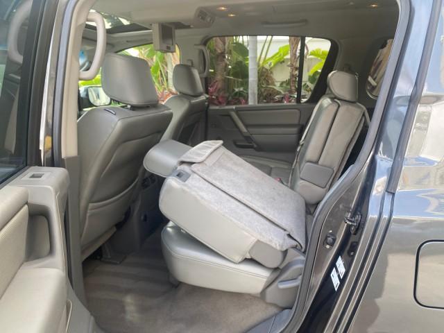 2006 Granite Metallic /Steel/Titanium Nissan Armada 4x4 SE LOW MILES 46,059 1 OWNER (5N1AA08B36N) with an 5.6L DOHC 32-Valve Endurance V8 Engine engine, Automatic transmission, located at 4701 North Dixie Hwy, Pompano Beach, FL, 33064, (954) 422-2889, 26.240938, -80.123474 - OUR WEBPAGE FLORIDACARS1.COM HAS OVER 100 PHOTOS AND FREE CARFAX LINK 2006 NISSAN ARMADA LE LEATHER SUNROOF LOADED TOP OF THE LINE VIN: 5N1AA08B36N727681 5 N 1 A A 0 8 B 3 6 N 7 2 7 6 8 1 4 DOOR WAGON/SPORT UTILITY 5.6L V8 F DOHC 32V GASOLINE 18 MPG REAR WHEEL DRIVE W/ 4X4 Features 4WD/AWD ABS Brake - Photo#93