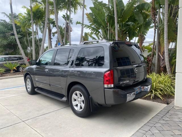 2006 Granite Metallic /Steel/Titanium Nissan Armada SUV 4x4 SE LOW MILES 46,059 1 OWNER (5N1AA08B36N) with an 5.6L DOHC 32-Valve Endurance V8 Engine engine, Automatic transmission, located at 4701 North Dixie Hwy, Pompano Beach, FL, 33064, (954) 422-2889, 26.240938, -80.123474 - OUR WEBPAGE FLORIDACARS1.COM HAS OVER 100 PHOTOS AND FREE CARFAX LINK 2006 NISSAN ARMADA LE LEATHER SUNROOF LOADED TOP OF THE LINE VIN: 5N1AA08B36N727681 5 N 1 A A 0 8 B 3 6 N 7 2 7 6 8 1 4 DOOR WAGON/SPORT UTILITY 5.6L V8 F DOHC 32V GASOLINE 18 MPG REAR WHEEL DRIVE W/ 4X4 Features 4WD/AWD ABS Brake - Photo#32