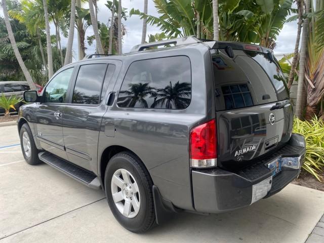 2006 Granite Metallic /Steel/Titanium Nissan Armada SUV 4x4 SE LOW MILES 46,059 1 OWNER (5N1AA08B36N) with an 5.6L DOHC 32-Valve Endurance V8 Engine engine, Automatic transmission, located at 4701 North Dixie Hwy, Pompano Beach, FL, 33064, (954) 422-2889, 26.240938, -80.123474 - OUR WEBPAGE FLORIDACARS1.COM HAS OVER 100 PHOTOS AND FREE CARFAX LINK 2006 NISSAN ARMADA LE LEATHER SUNROOF LOADED TOP OF THE LINE VIN: 5N1AA08B36N727681 5 N 1 A A 0 8 B 3 6 N 7 2 7 6 8 1 4 DOOR WAGON/SPORT UTILITY 5.6L V8 F DOHC 32V GASOLINE 18 MPG REAR WHEEL DRIVE W/ 4X4 Features 4WD/AWD ABS Brake - Photo#33