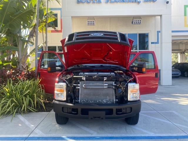 2008 Red /Camel Ford Super Duty F-350 DRW XL LOW MILES 43,076 4WD (1FTWW33Y68E) with an 6.8L SOHC 30-Valve SMFI Triton V10 Engine engine, Automatic transmission, located at 4701 North Dixie Hwy, Pompano Beach, FL, 33064, (954) 422-2889, 26.240938, -80.123474 - OUR WEBPAGE FLORIDACARS1.COM HAS OVER 100 PHOTOS AND FREE CARFAX LINK 2008 FORD F-350 SUPER DUTY XL 4WD VIN: 1FTWW33Y68EA98431 1 F T W W 3 3 Y 6 8 E A 9 8 4 3 1 CREW PICKUP 6.8L V10 F SOHC GASOLINE REAR WHEEL DRIVE W/ 4X4 Features 4WD/AWD ABS Brakes Air Conditioning AM/FM Stereo Automatic Transmissi - Photo#16
