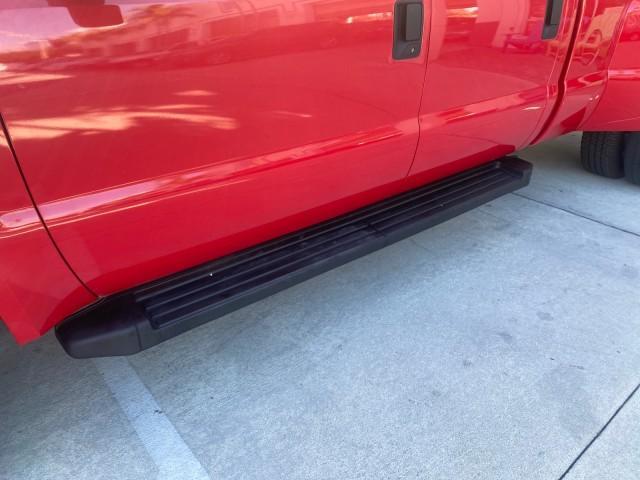 2008 Red /Camel Ford Super Duty F-350 DRW XL LOW MILES 43,076 4WD (1FTWW33Y68E) with an 6.8L SOHC 30-Valve SMFI Triton V10 Engine engine, Automatic transmission, located at 4701 North Dixie Hwy, Pompano Beach, FL, 33064, (954) 422-2889, 26.240938, -80.123474 - OUR WEBPAGE FLORIDACARS1.COM HAS OVER 100 PHOTOS AND FREE CARFAX LINK 2008 FORD F-350 SUPER DUTY XL 4WD VIN: 1FTWW33Y68EA98431 1 F T W W 3 3 Y 6 8 E A 9 8 4 3 1 CREW PICKUP 6.8L V10 F SOHC GASOLINE REAR WHEEL DRIVE W/ 4X4 Features 4WD/AWD ABS Brakes Air Conditioning AM/FM Stereo Automatic Transmissi - Photo#41